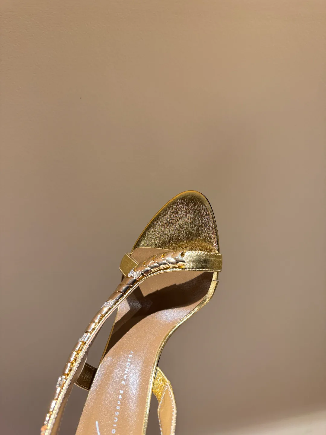 Босоножки Женские Giuseppe Zanotti 11268849