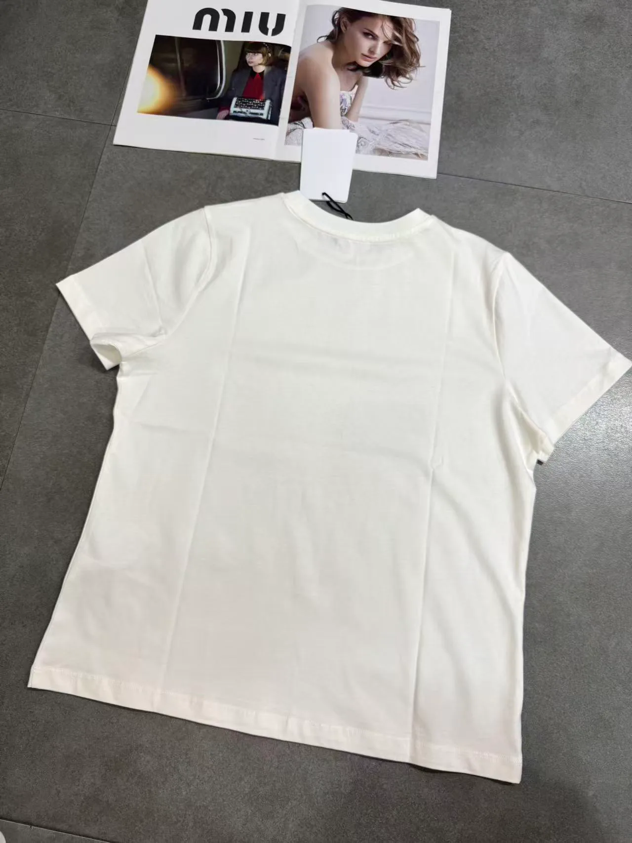 Футболки Женские Celine 11941153