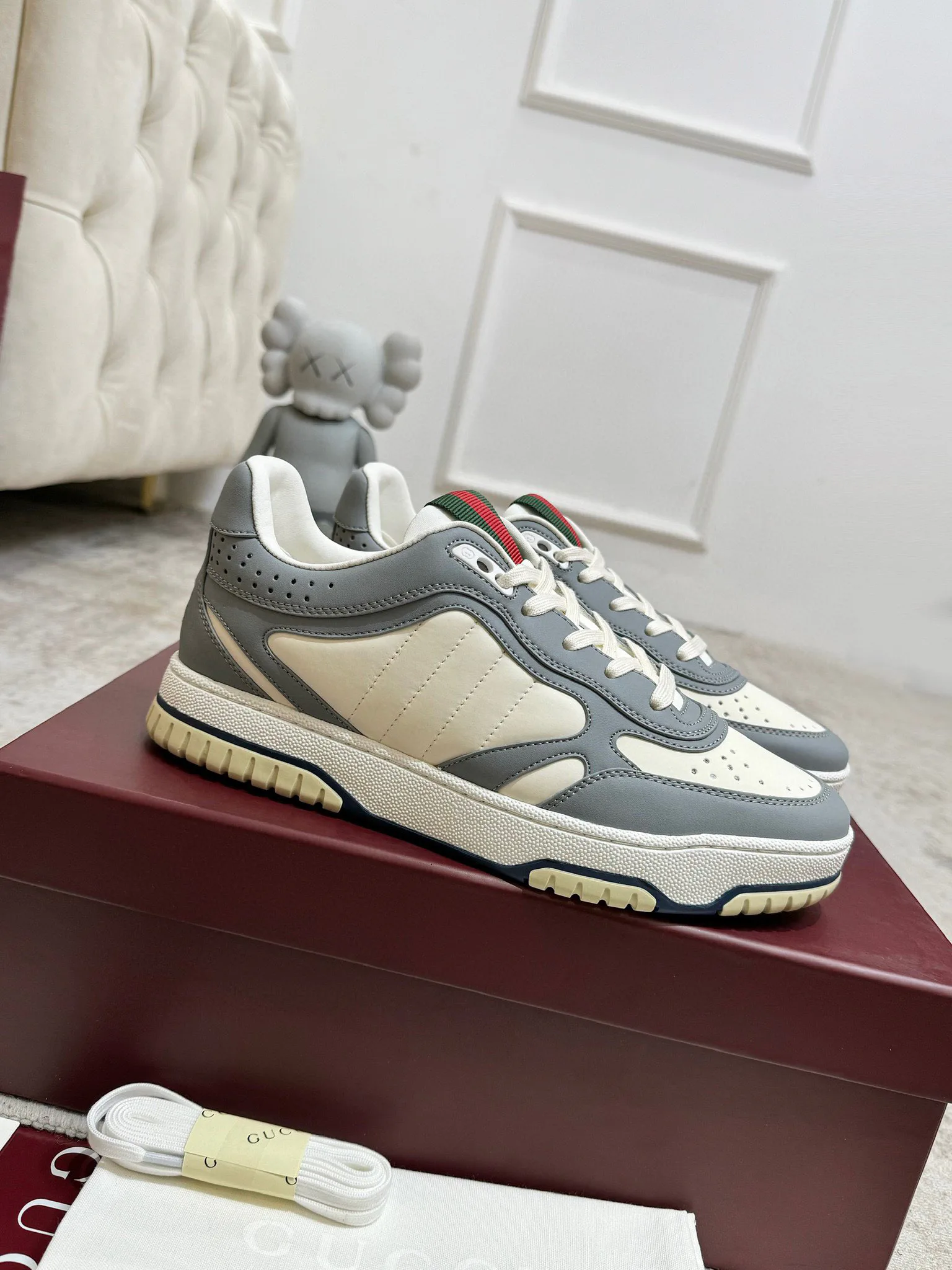 Кроссовки Женские Gucci 1068666