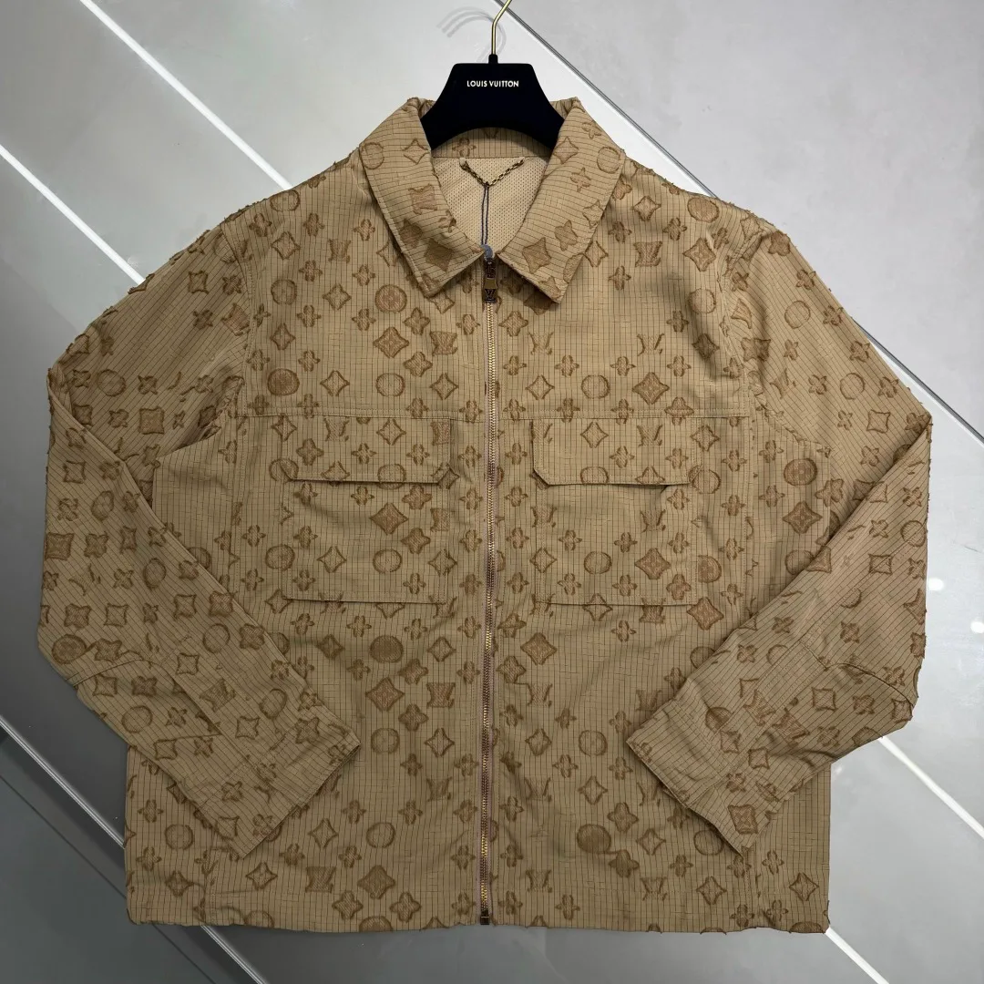Куртки И Пуховики Мужские Louis Vuitton 17635197