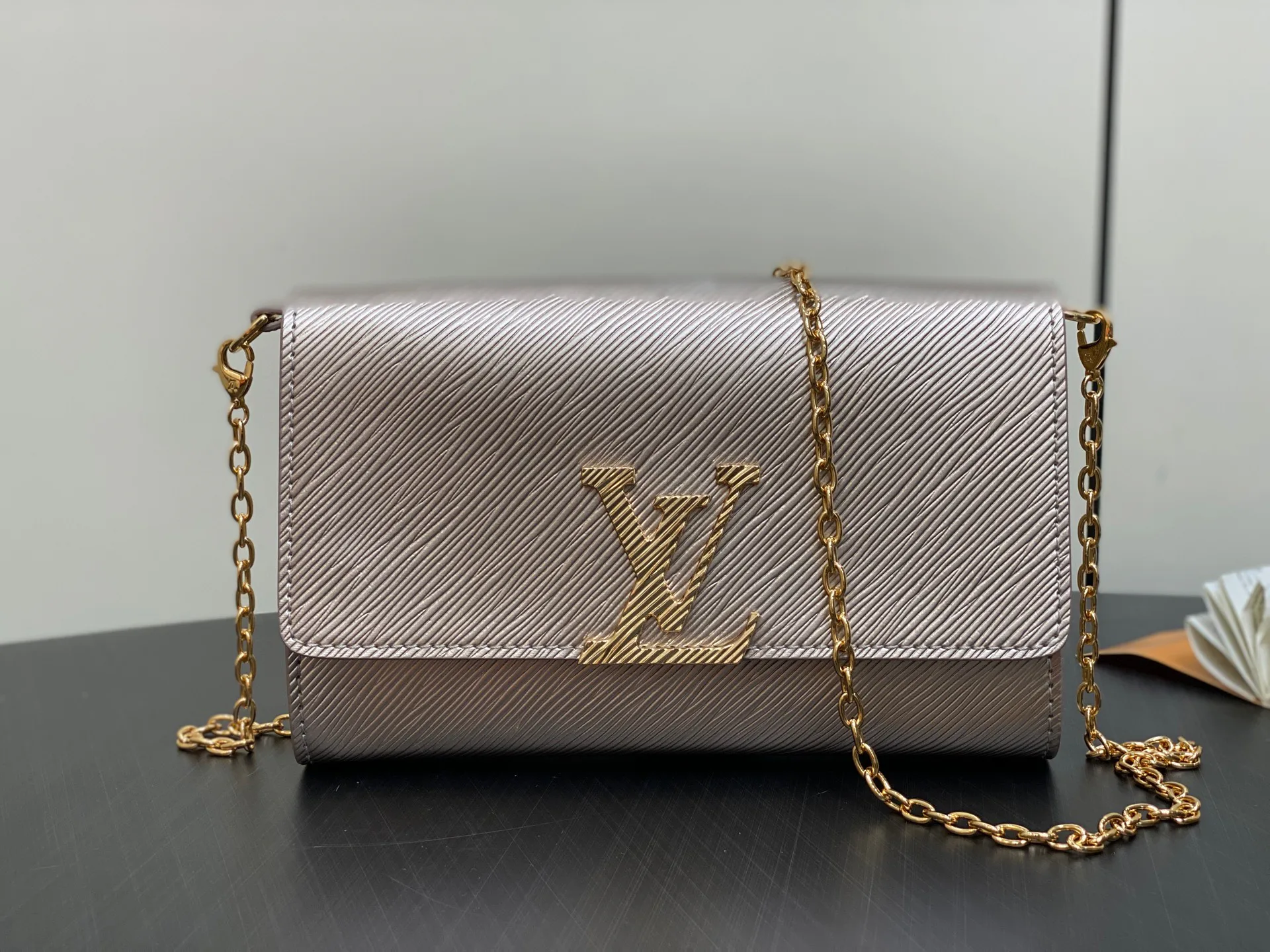 Сумки На Ремне Женские Louis Vuitton 10974