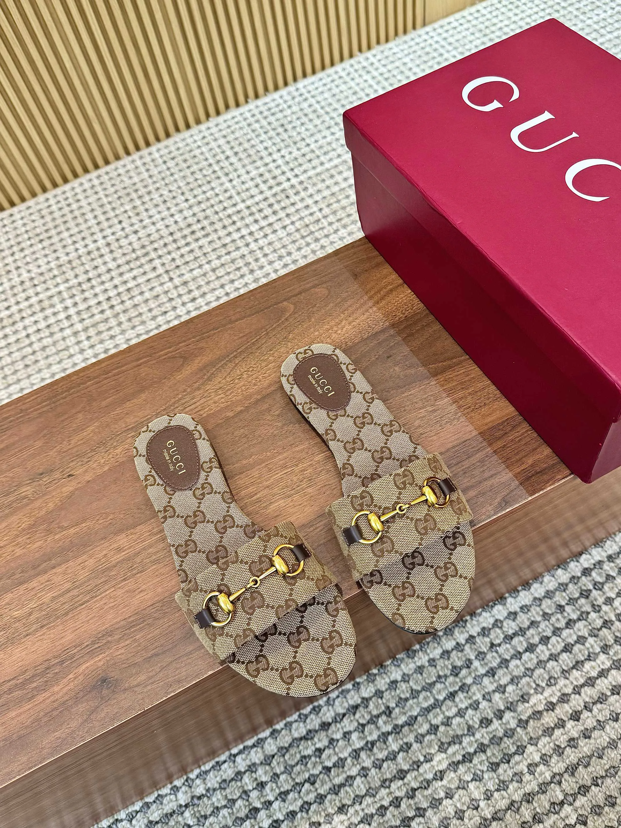 Сандалии Женские Gucci 11529290