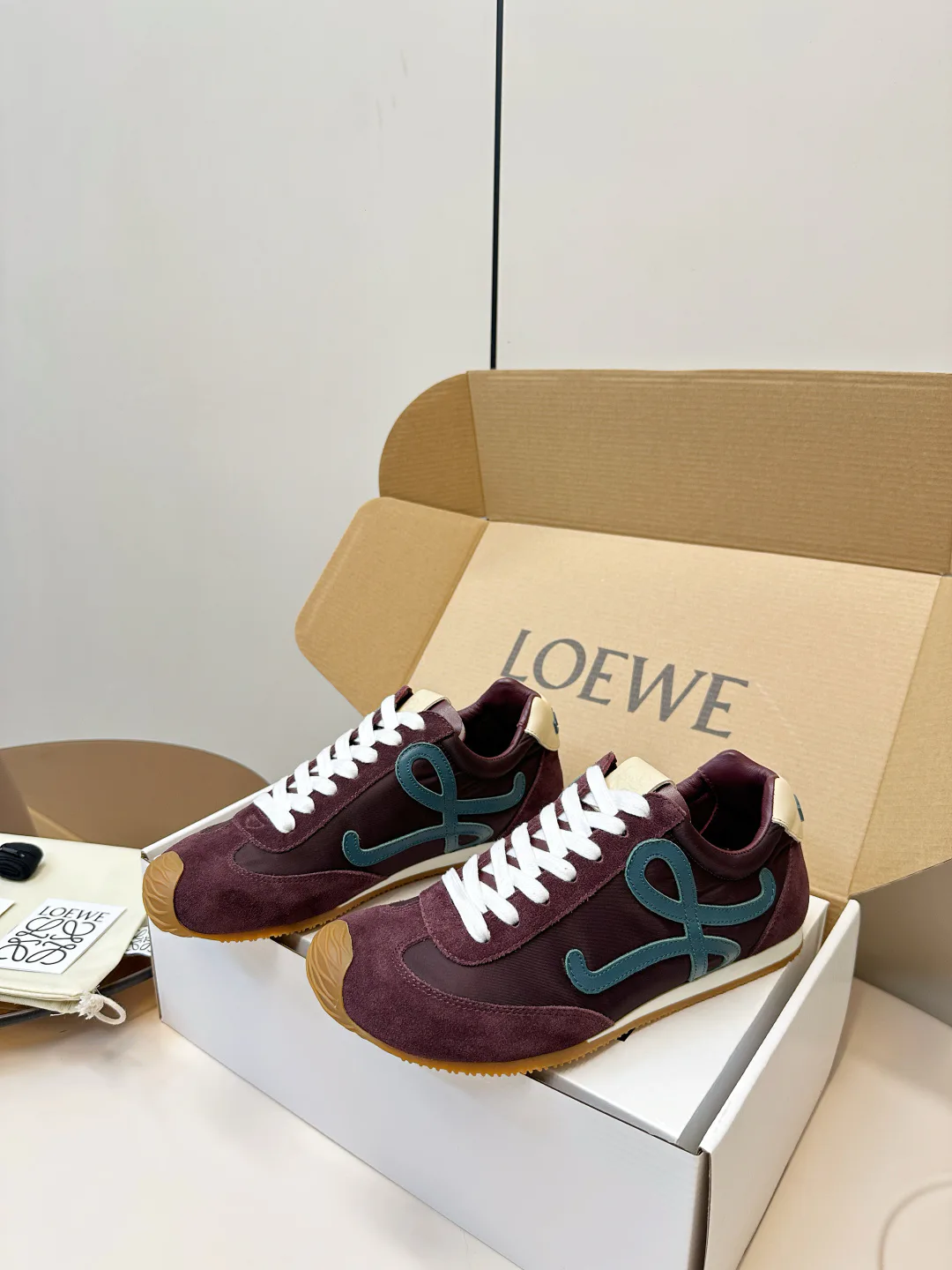 Кроссовки Женские Loewe 371473