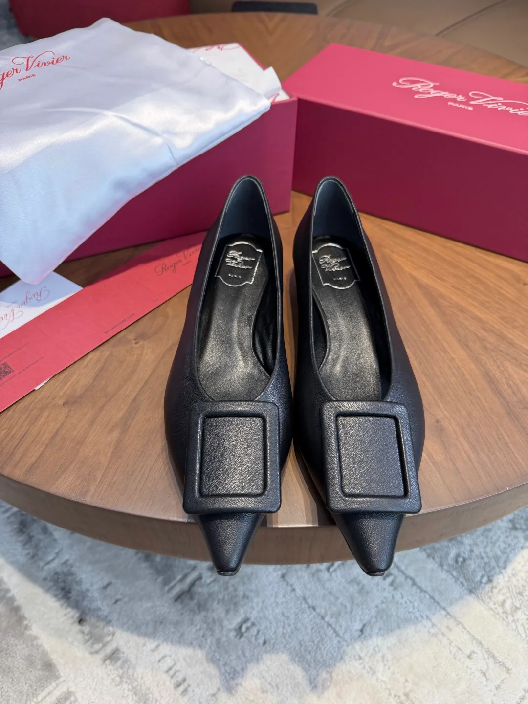Туфли Женские Roger Vivier 17974243