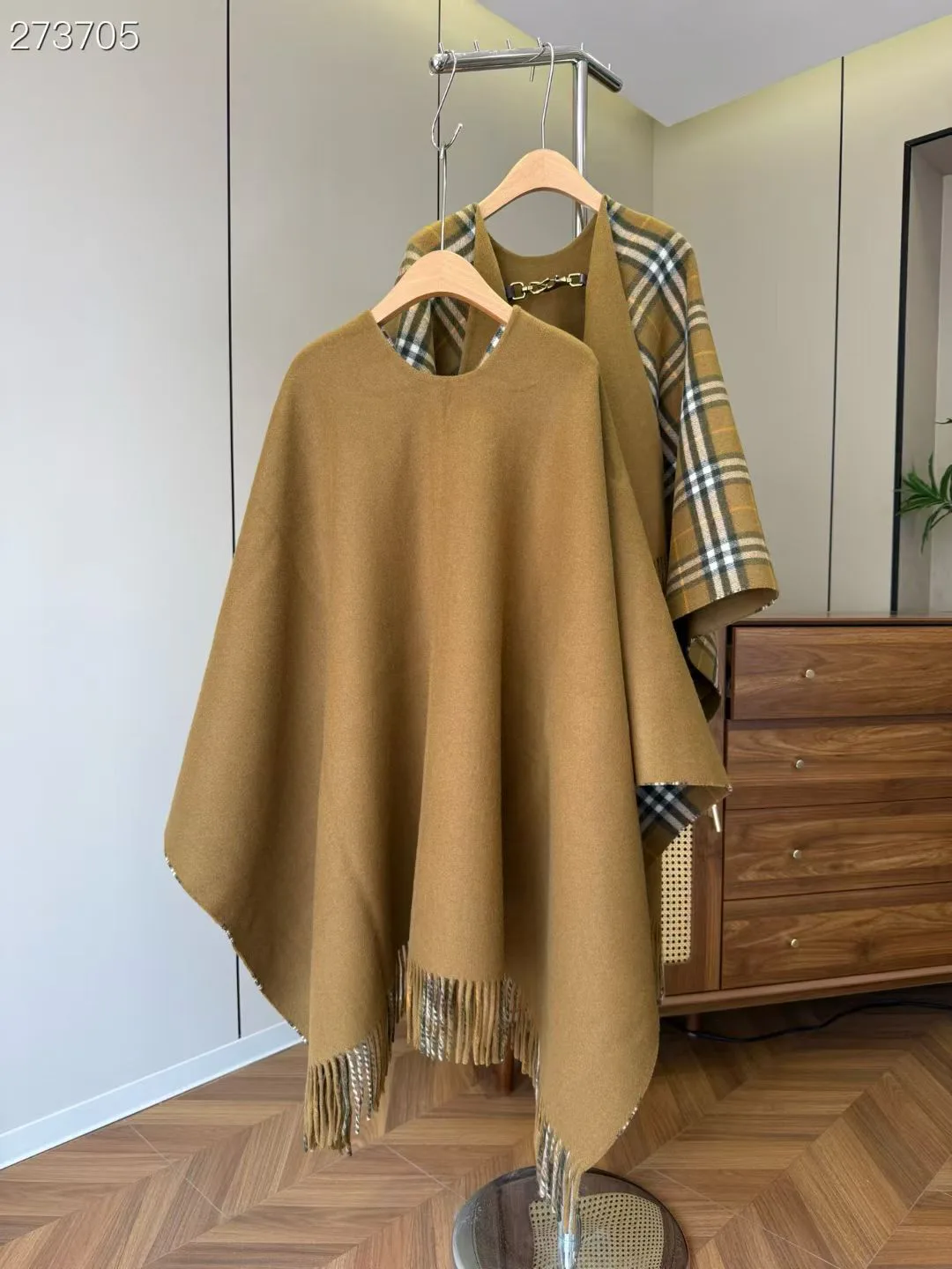 Пальто Женские Burberry 19187243