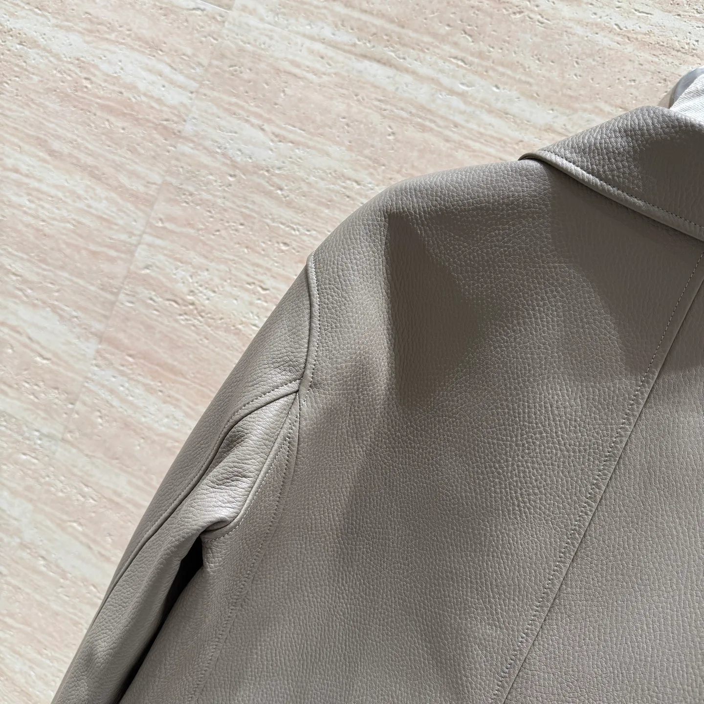 Кожаные Куртки И Дублёнки Женские Hermes 10207290