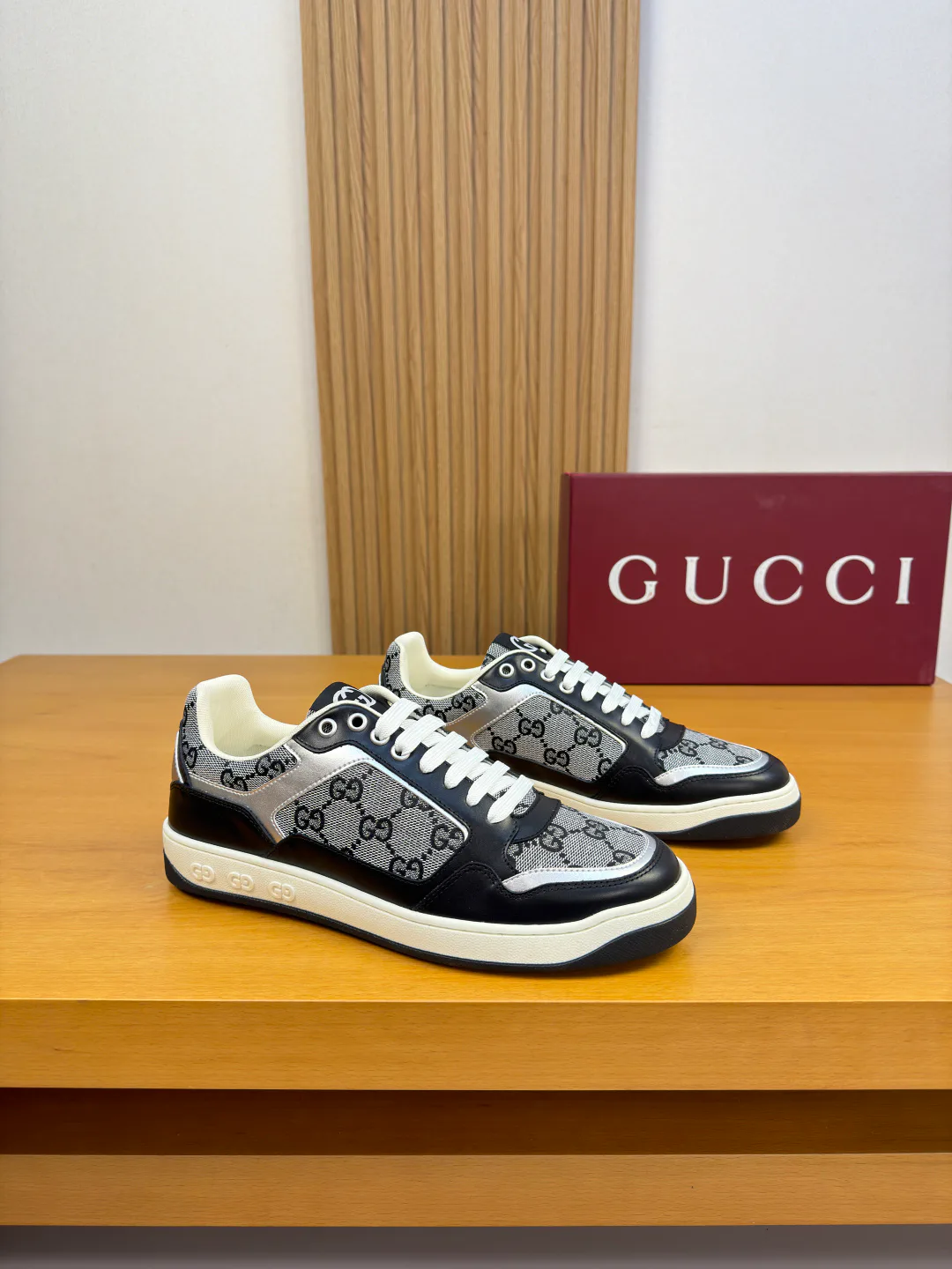 Кроссовки Мужские Gucci 18142457