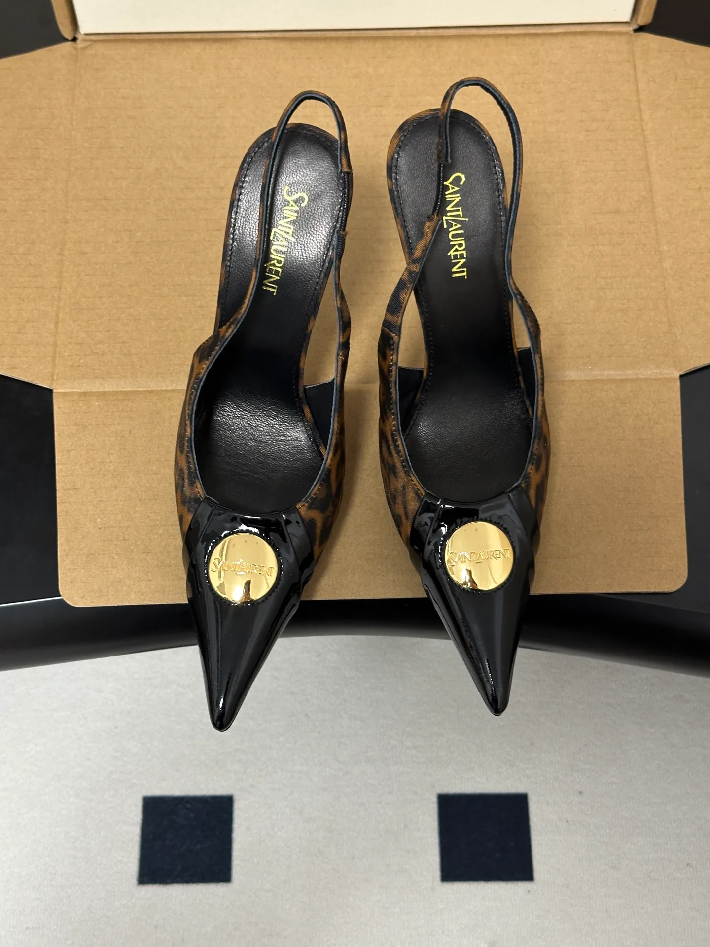 Туфли Женские Saint Laurent 17599659