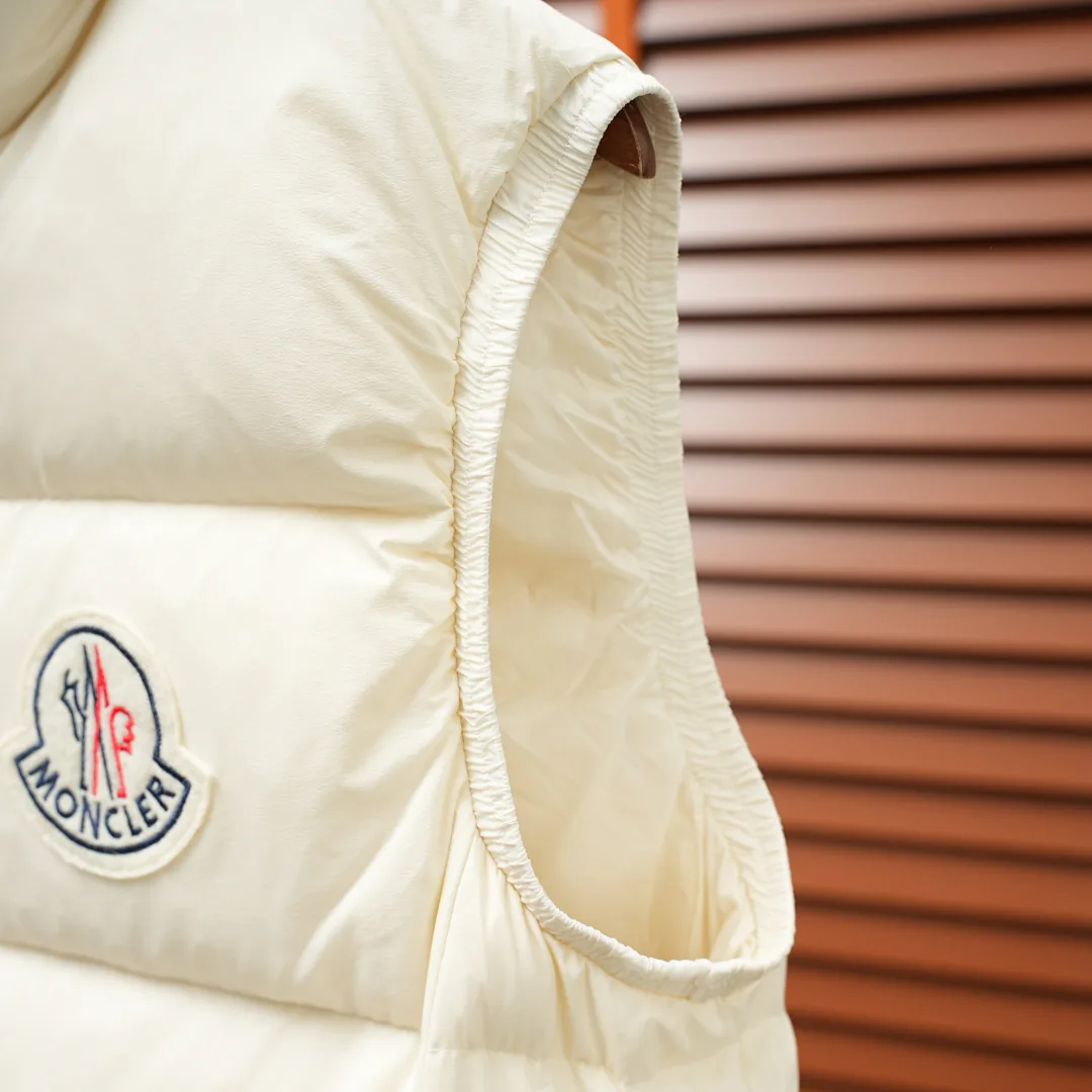 Жилеты Женские Moncler 18455959