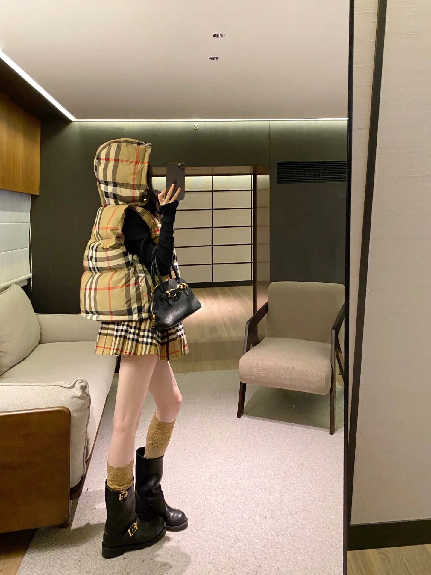 Жилеты Женские Burberry 19091521
