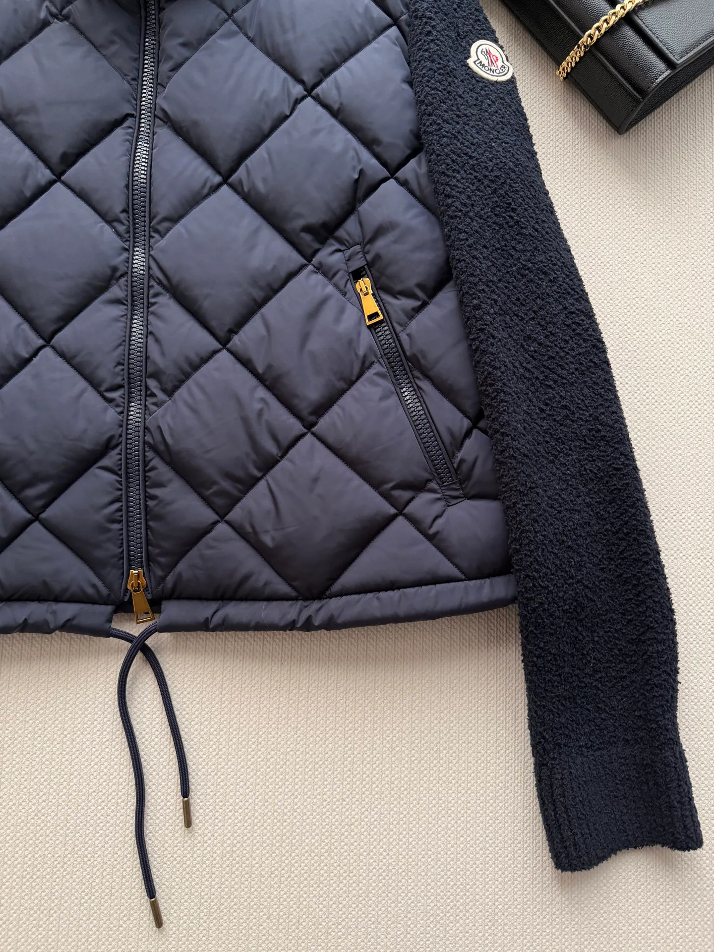 Куртки И Пуховики Женские Moncler 18325816