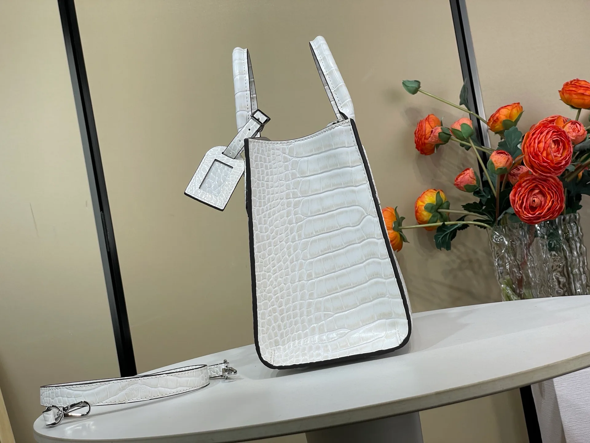 Классические Сумки Женские Louis Vuitton 10644782