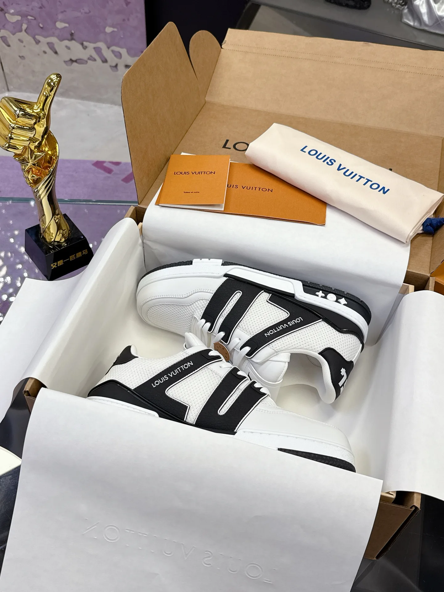 Кроссовки Мужские Louis Vuitton 52655