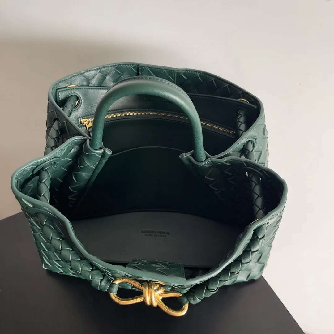 Классические Сумки Женские Bottega Veneta 11607475