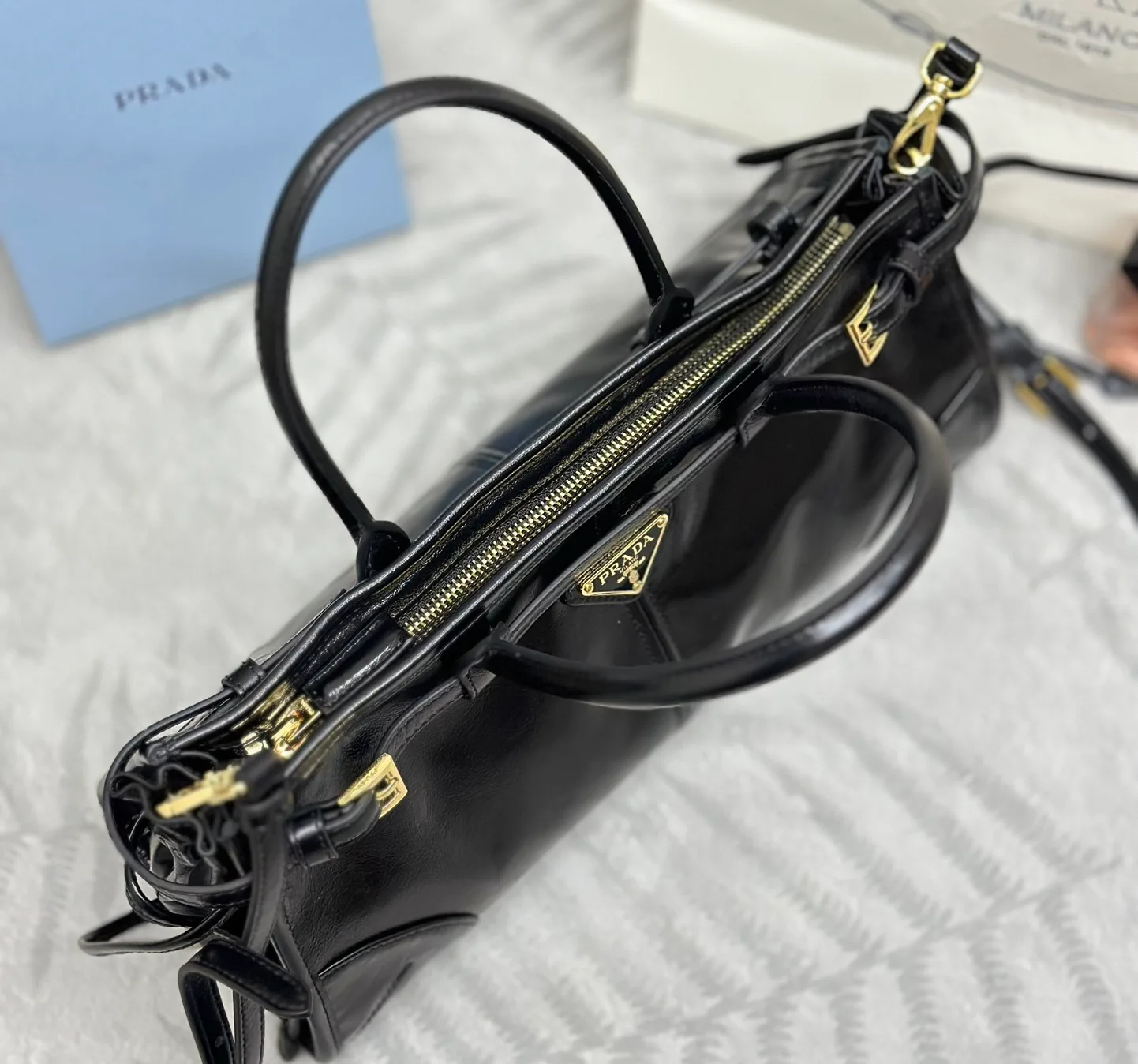 Классические Сумки Женские Prada 11462513