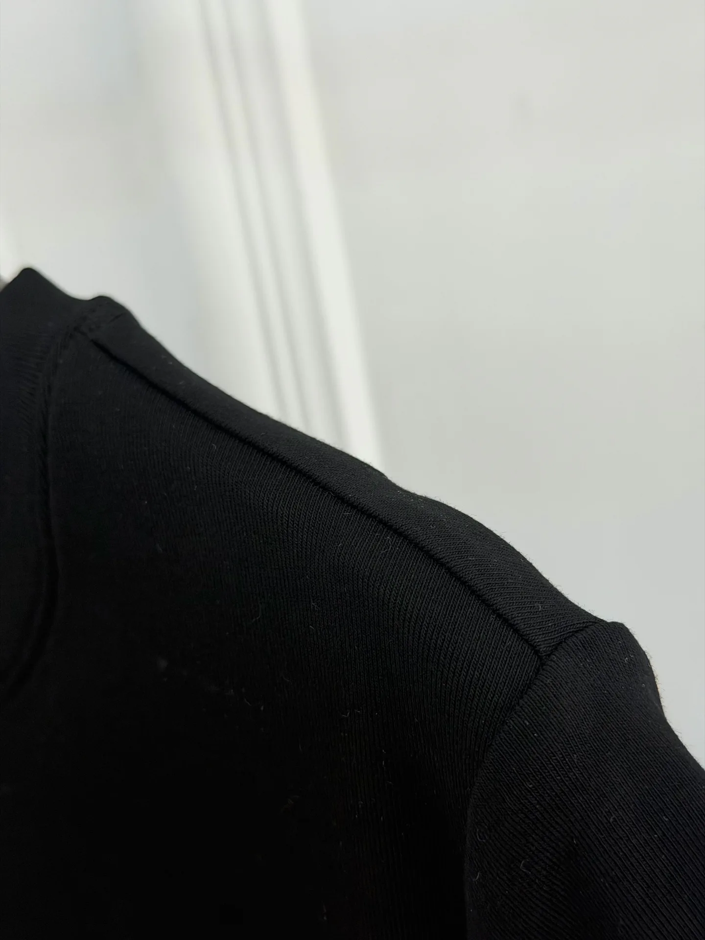 Футболки Женские Prada 11811814