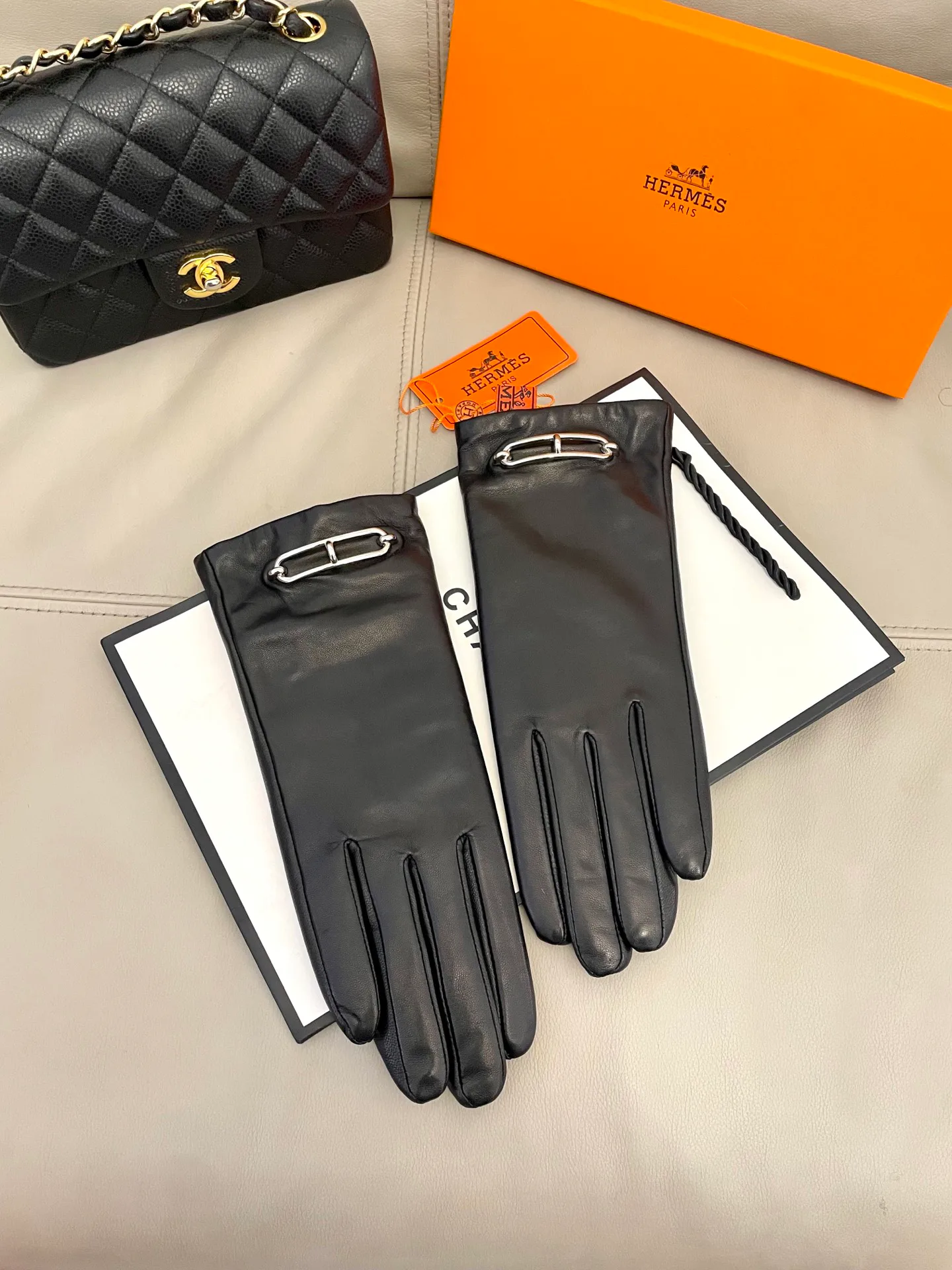 Перчатки Hermes 785708