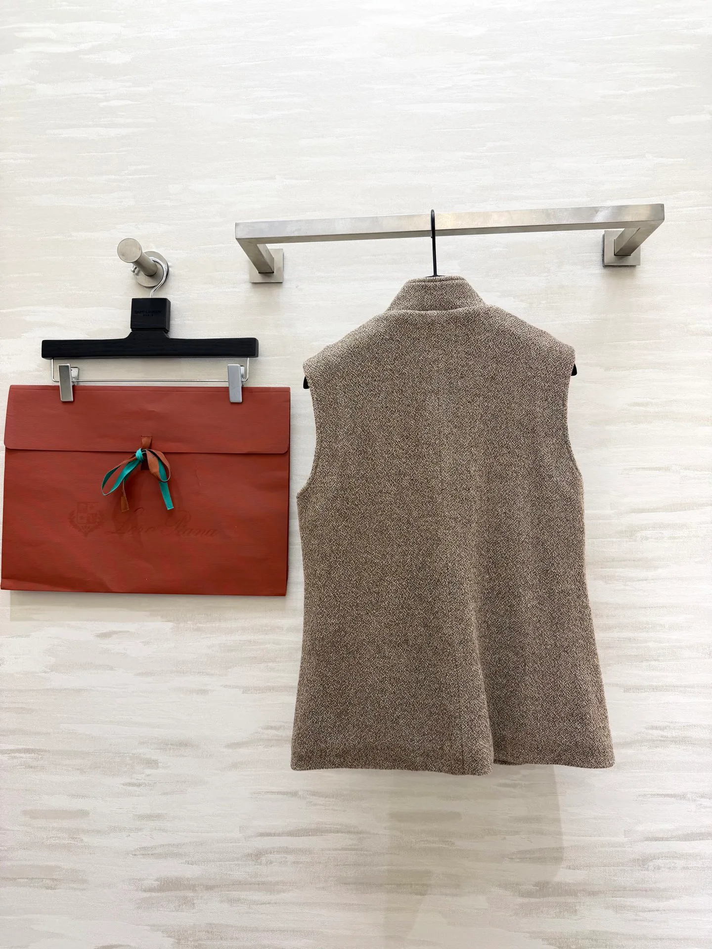 Жилеты Женские Loro Piana 11272214