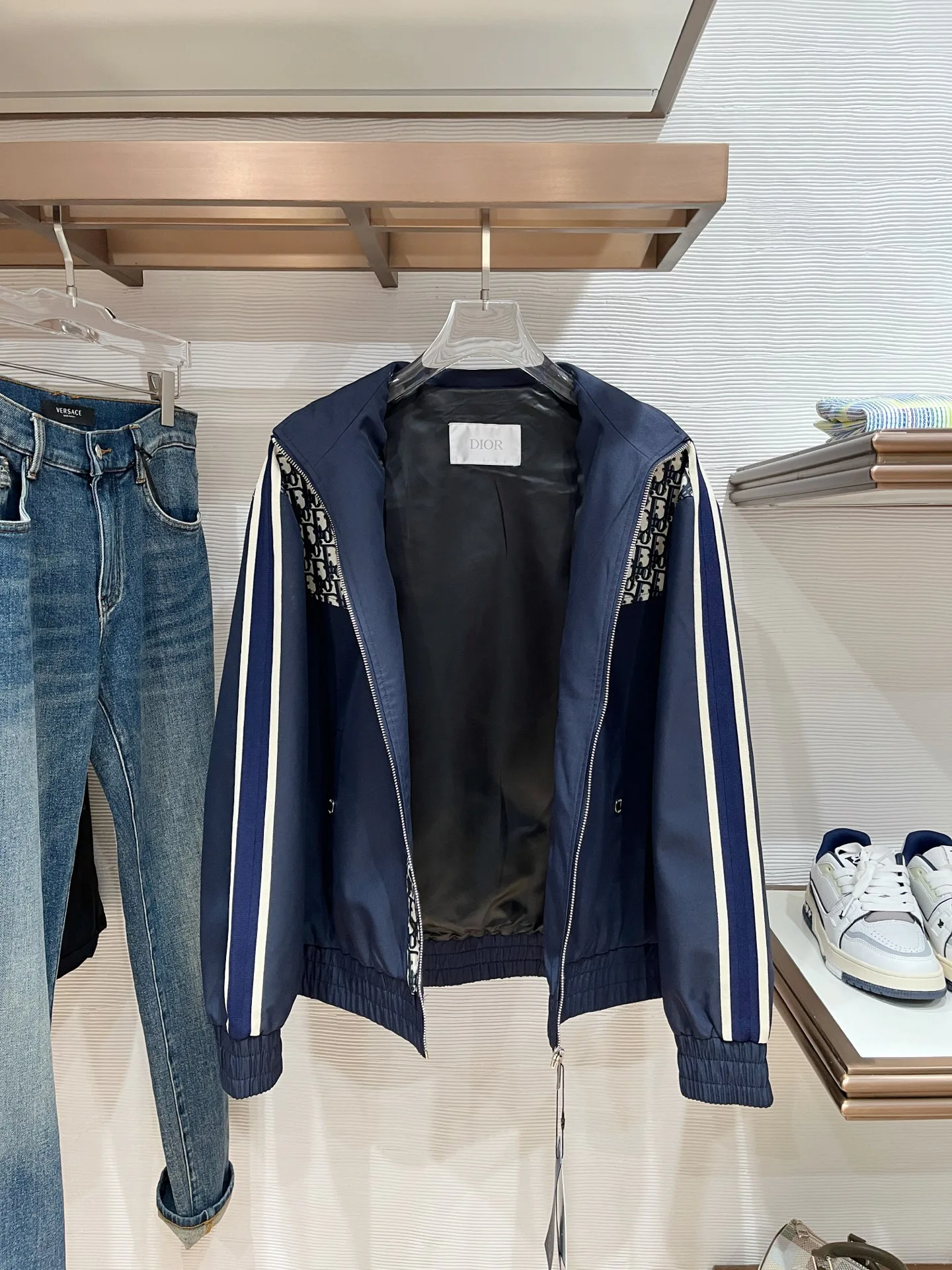 Куртки И Пуховики Мужские Christian Dior 11392201