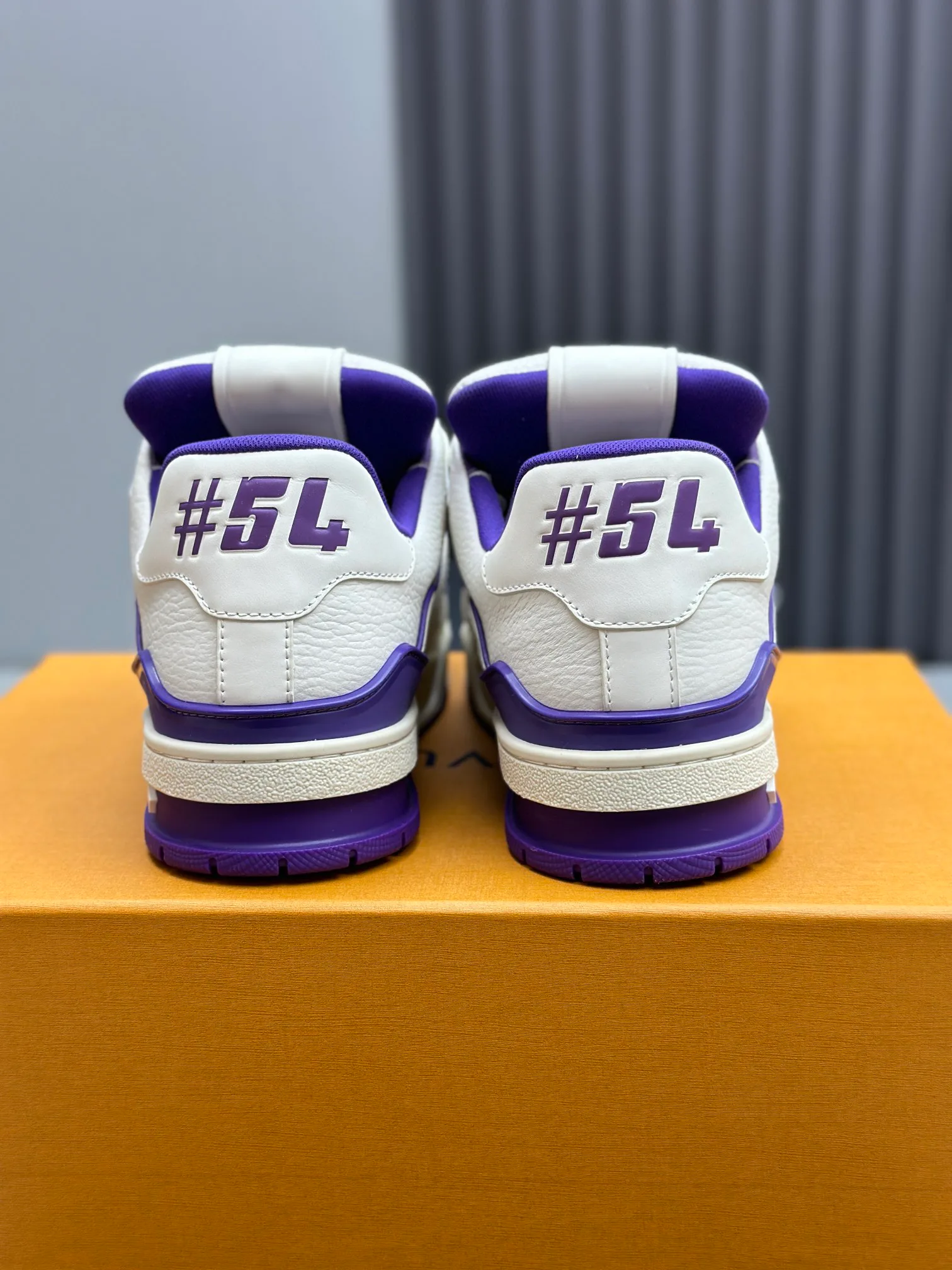 Кроссовки Женские Louis Vuitton 272005