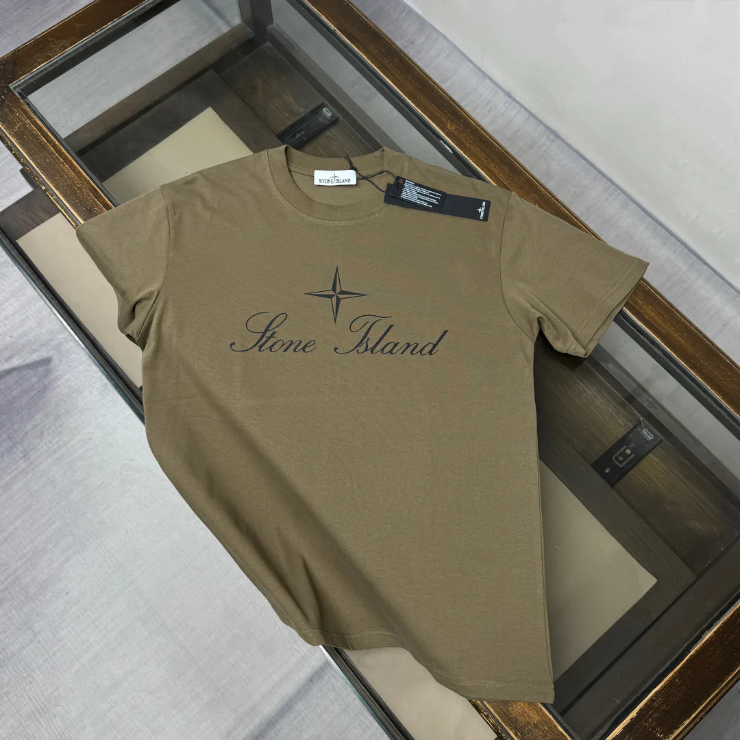 Футболки Женские Stone Island 10378710