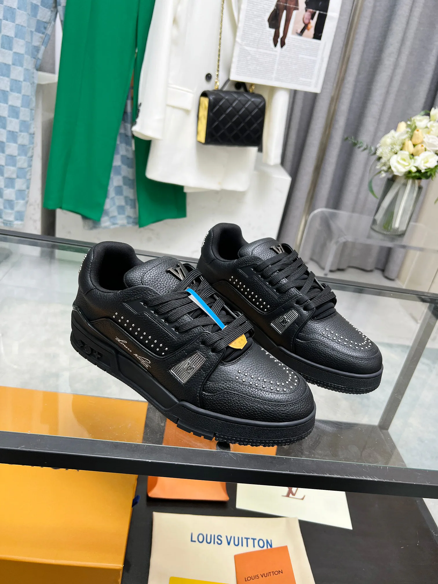 Кроссовки Женские Louis Vuitton 5585092