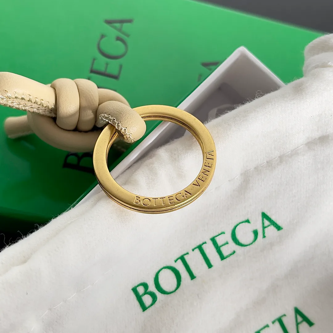 Ключницы Bottega Veneta 595657