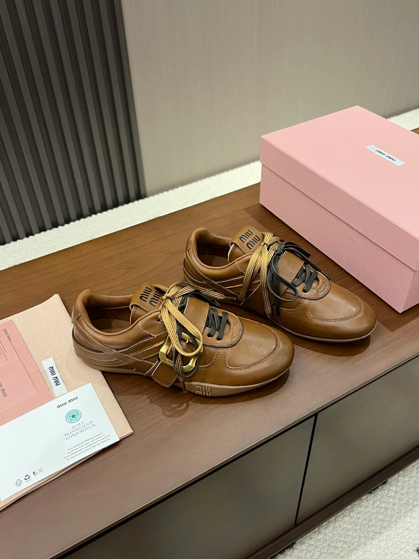 Кроссовки Женские Miu Miu 17968594