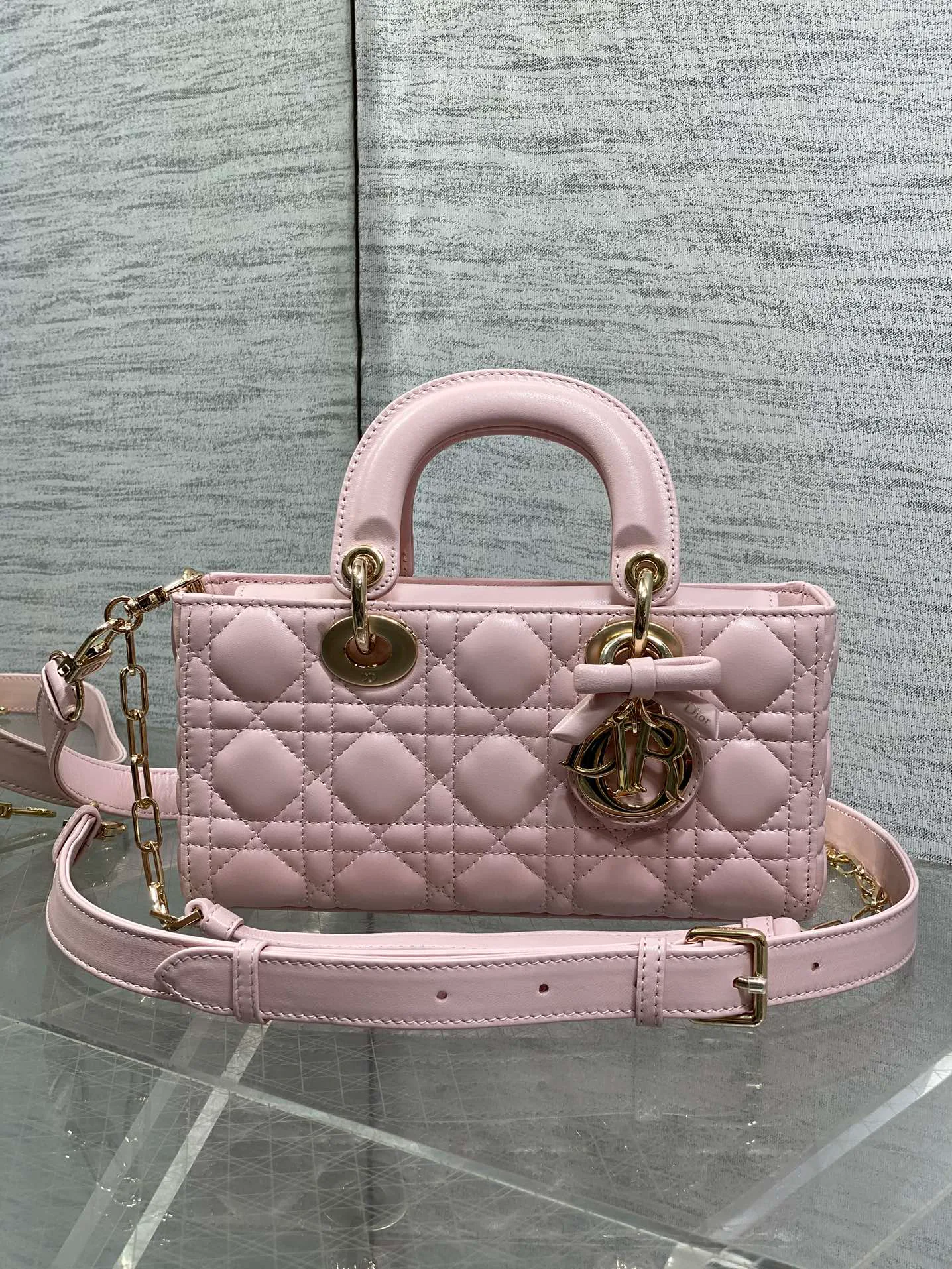 Классические Сумки Женские Christian Dior 11685164