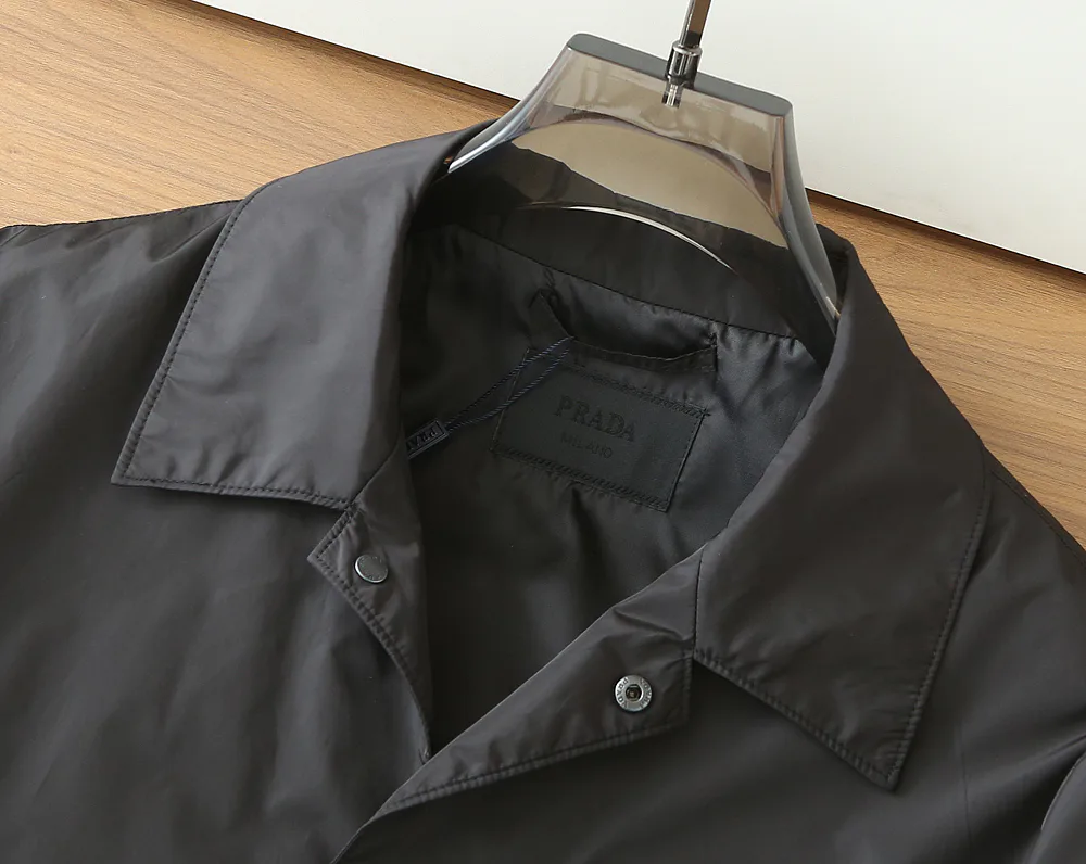 Куртки И Пуховики Мужские Prada 9949732