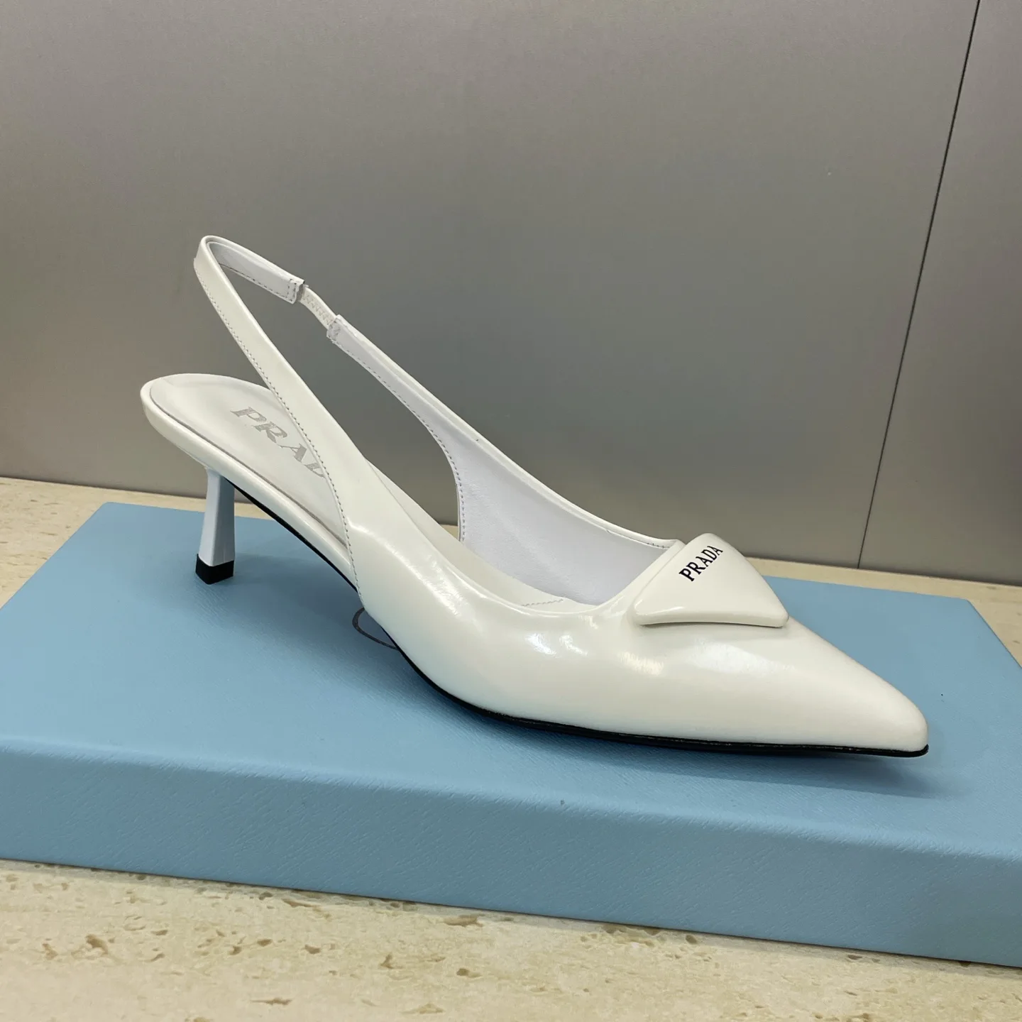 Туфли Женские Prada 950035