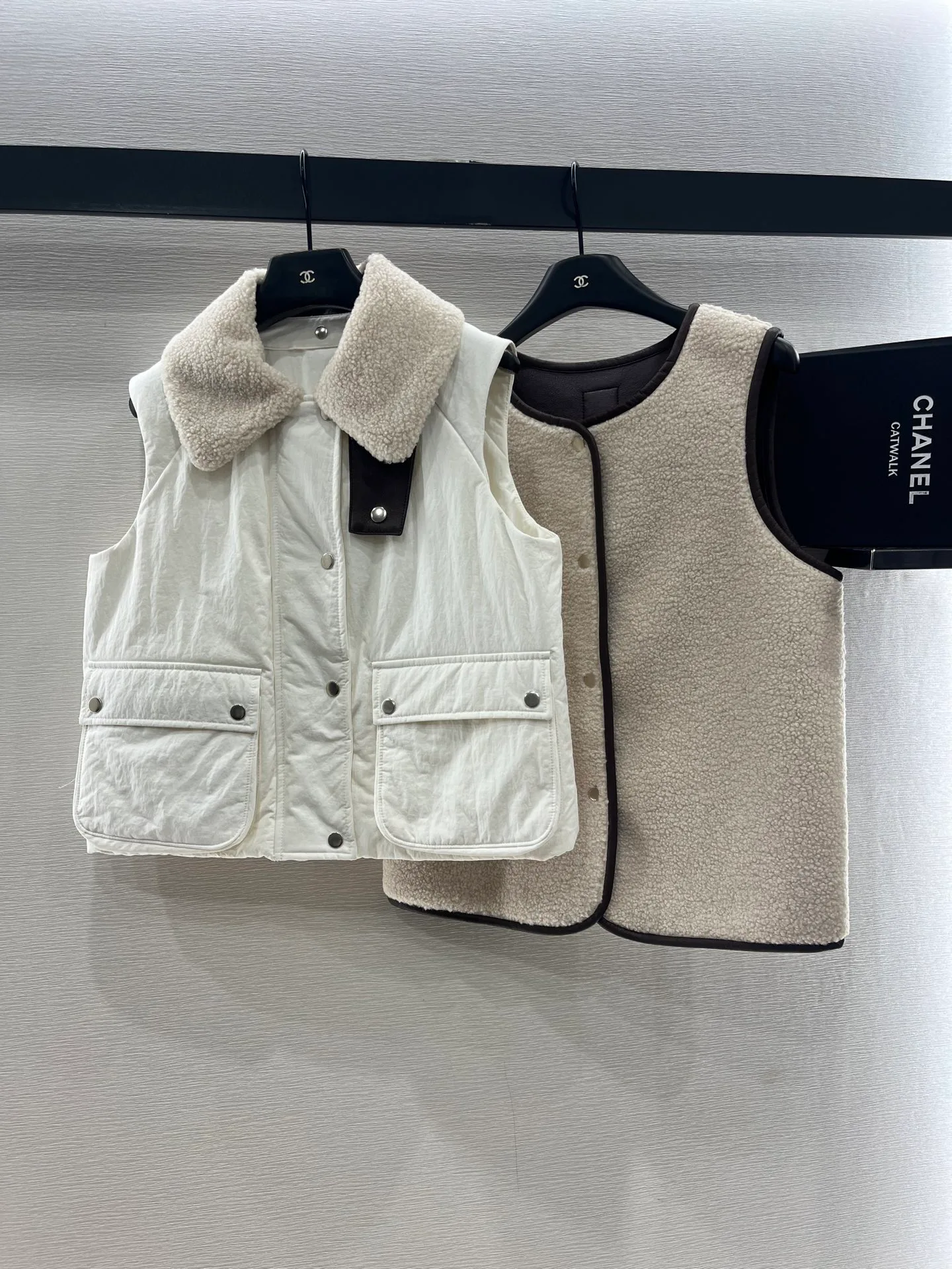 Жилеты Женские Loewe 252607