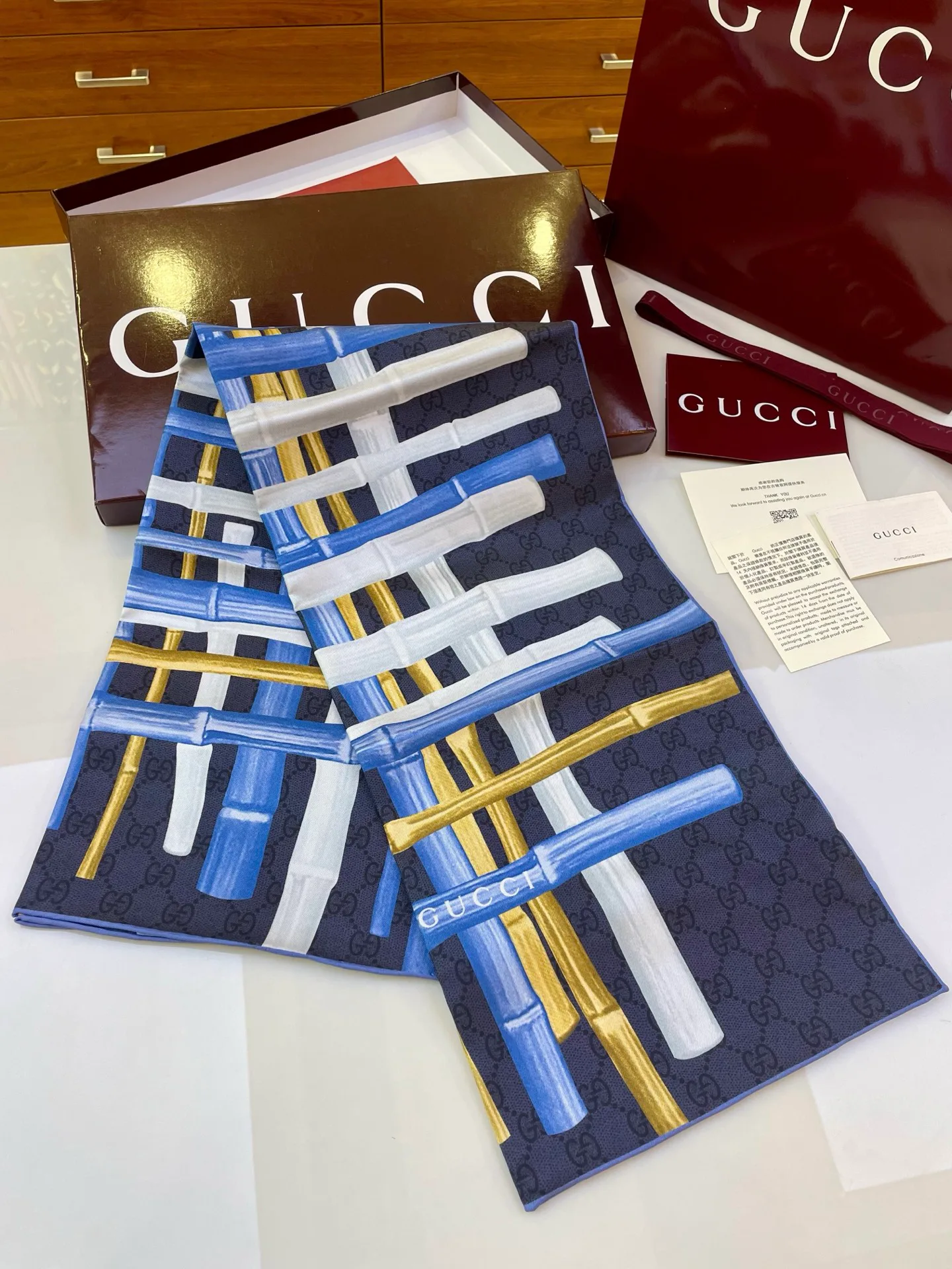 Платки Gucci 10477354