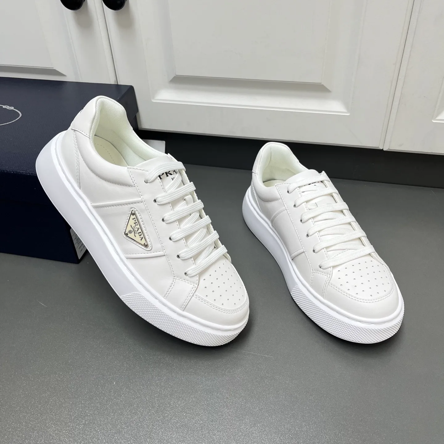 Кроссовки Мужские Prada 17457943