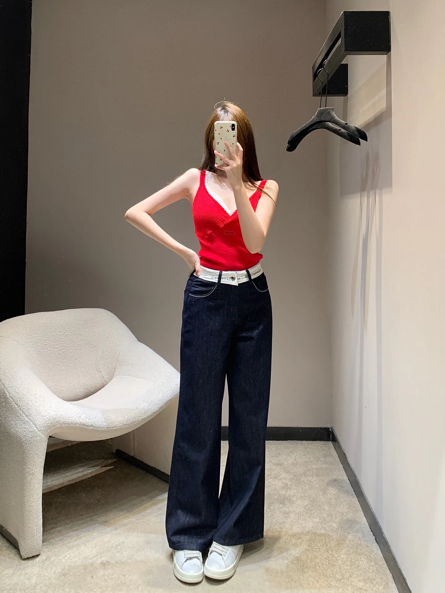 Джинсы Женские Maison Margiela 5080381