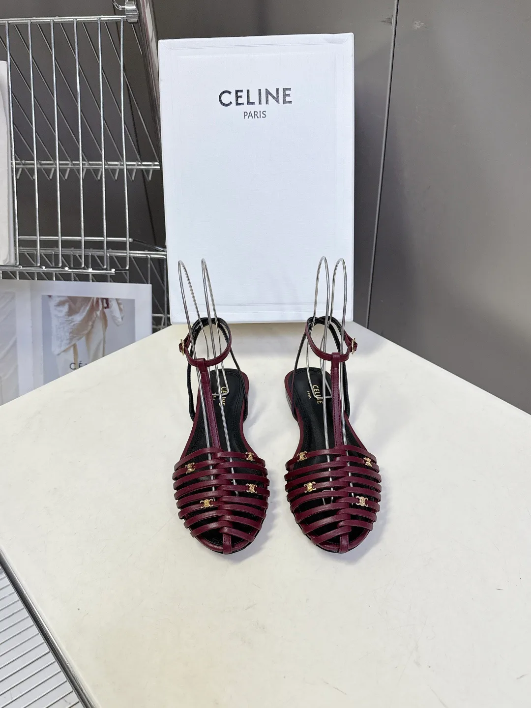 Сандалии Женские Celine 14084619