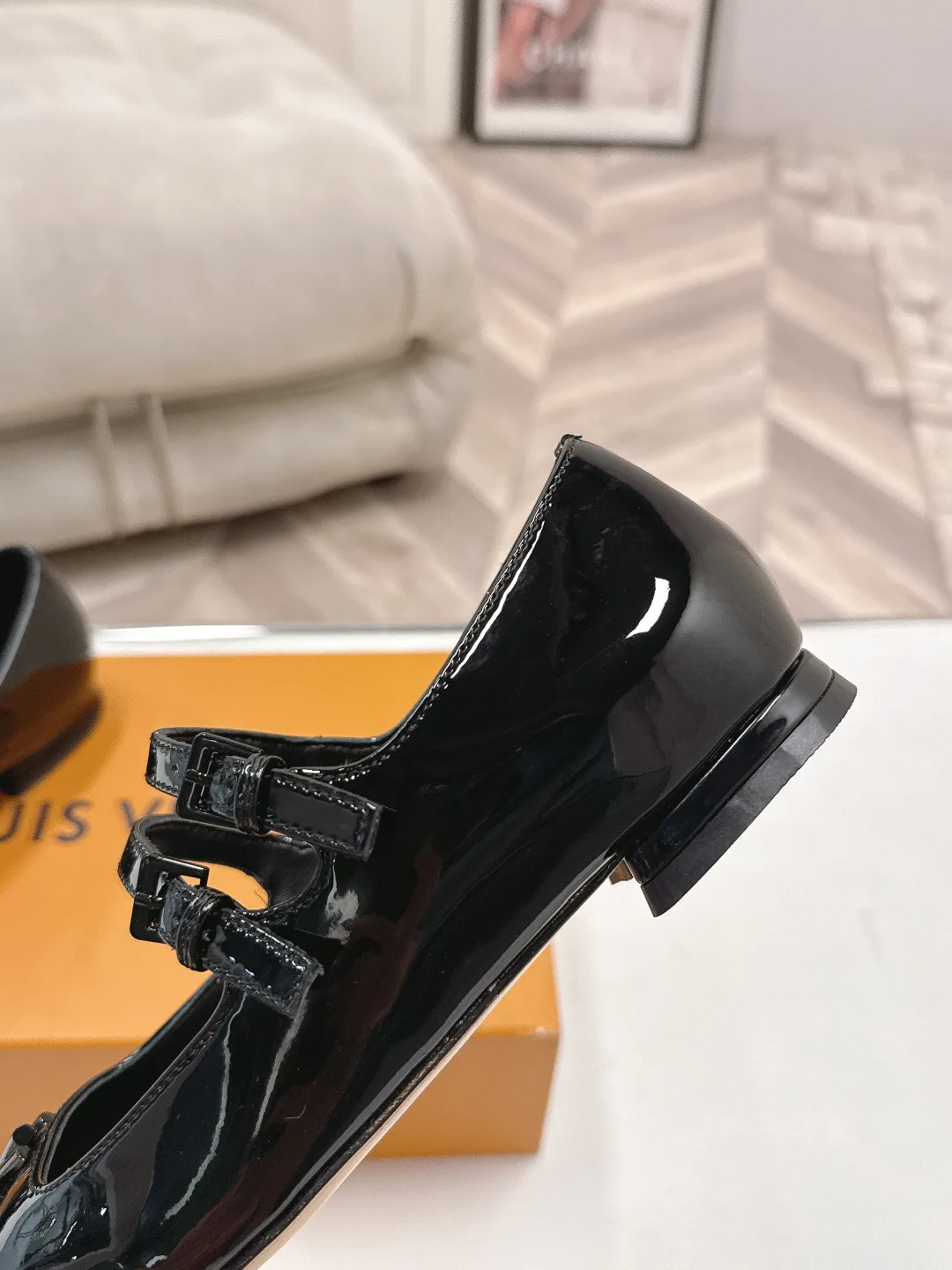 Балетки Женские Louis Vuitton 17968739