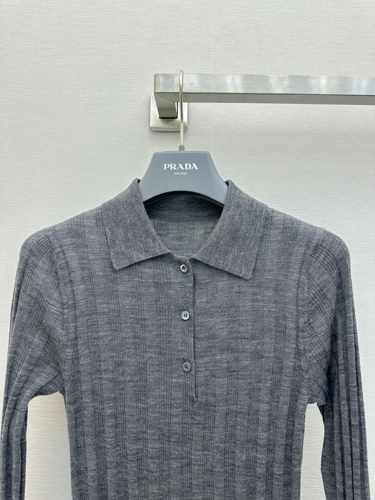 Джемперы И Свитеры Женские Prada 19120825