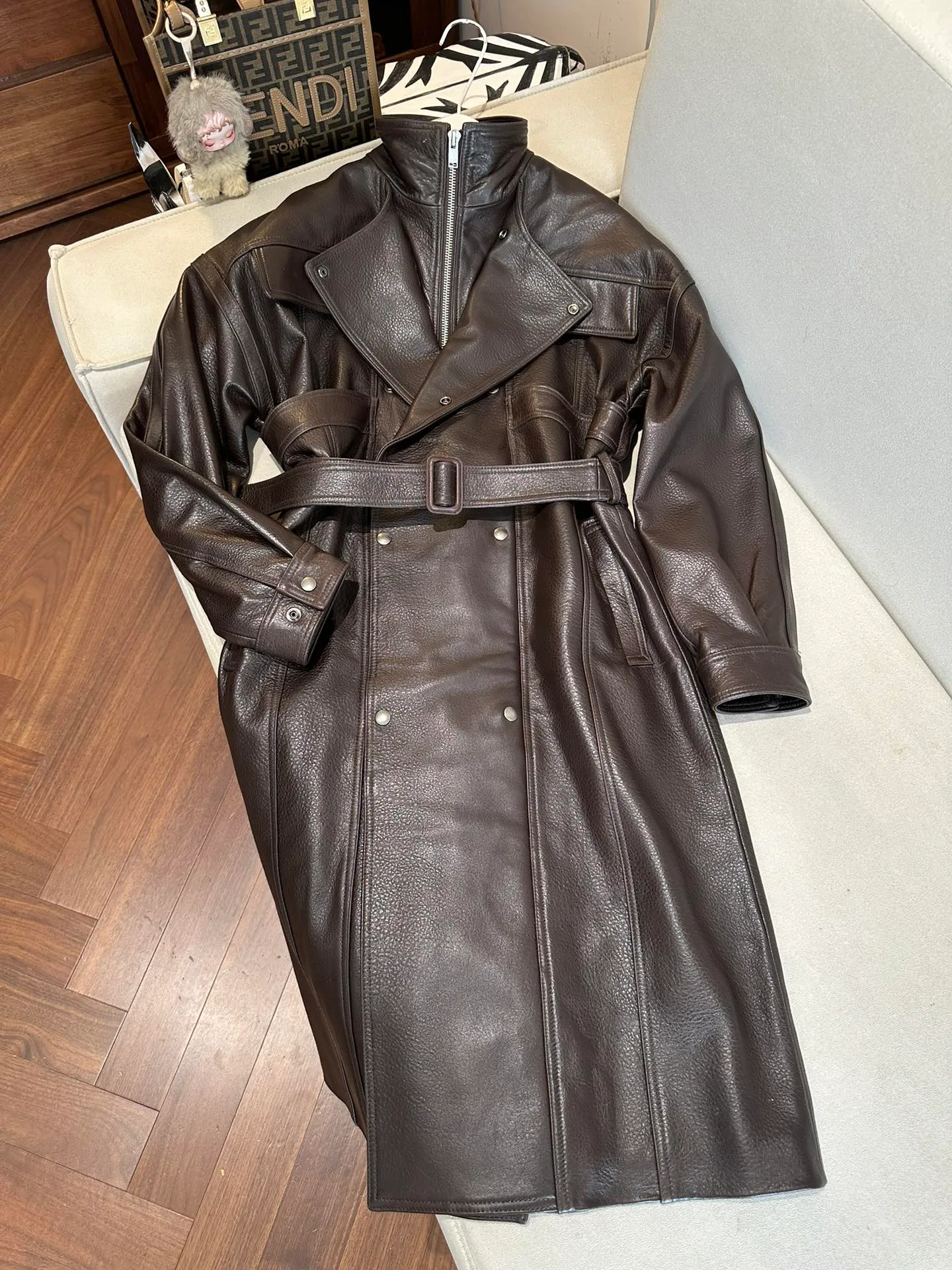 Кожаные Куртки И Дублёнки Женские Saint Laurent 697406