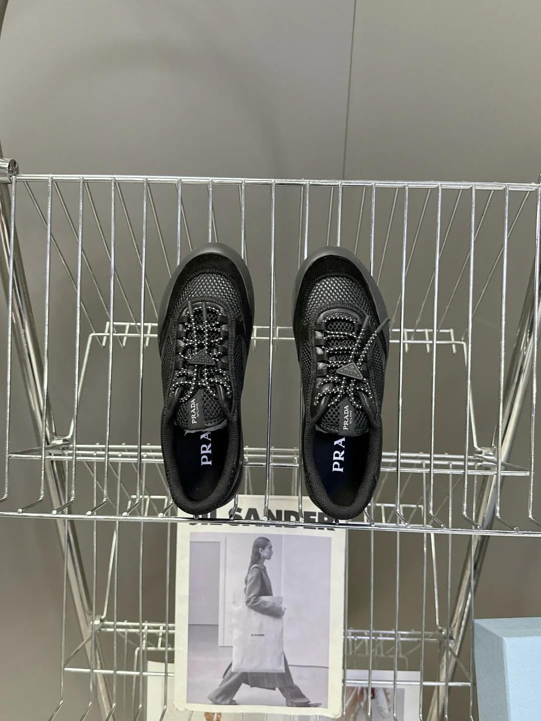 Кроссовки Женские Prada 13478272