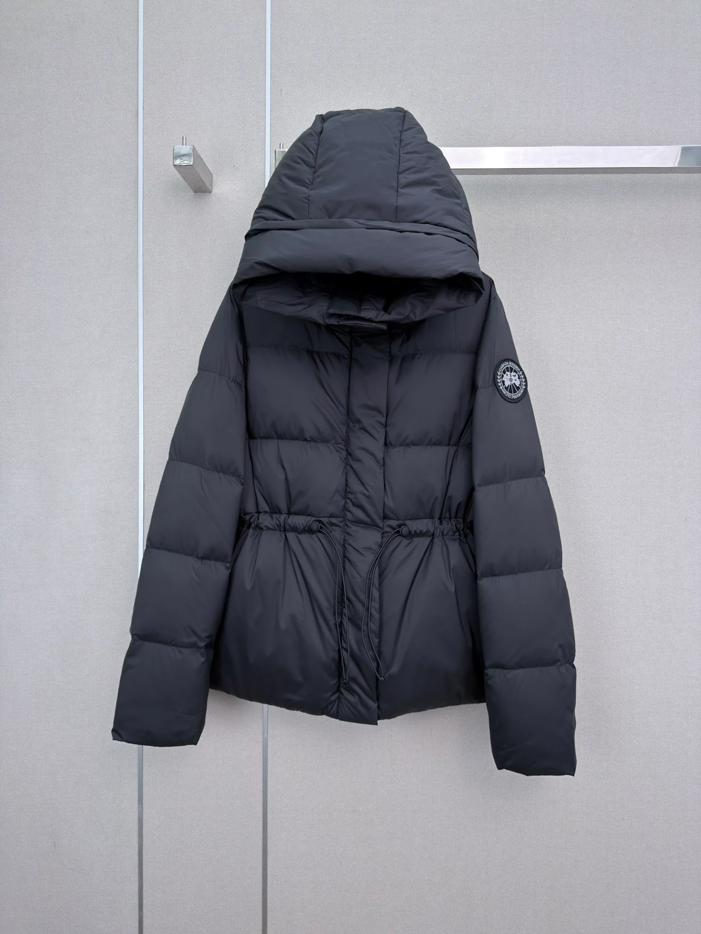 Куртки И Пуховики Женские Canada Goose 18600939