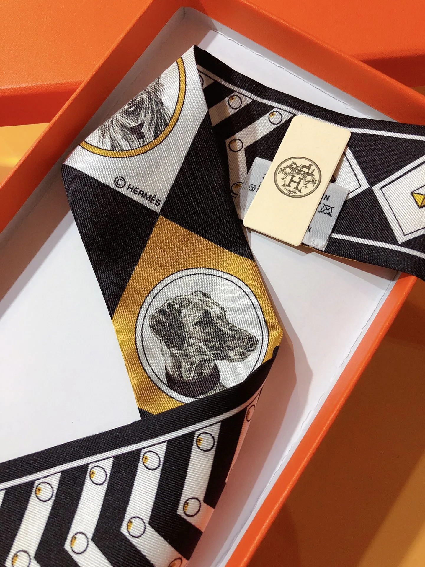 Платки Hermes 13094352