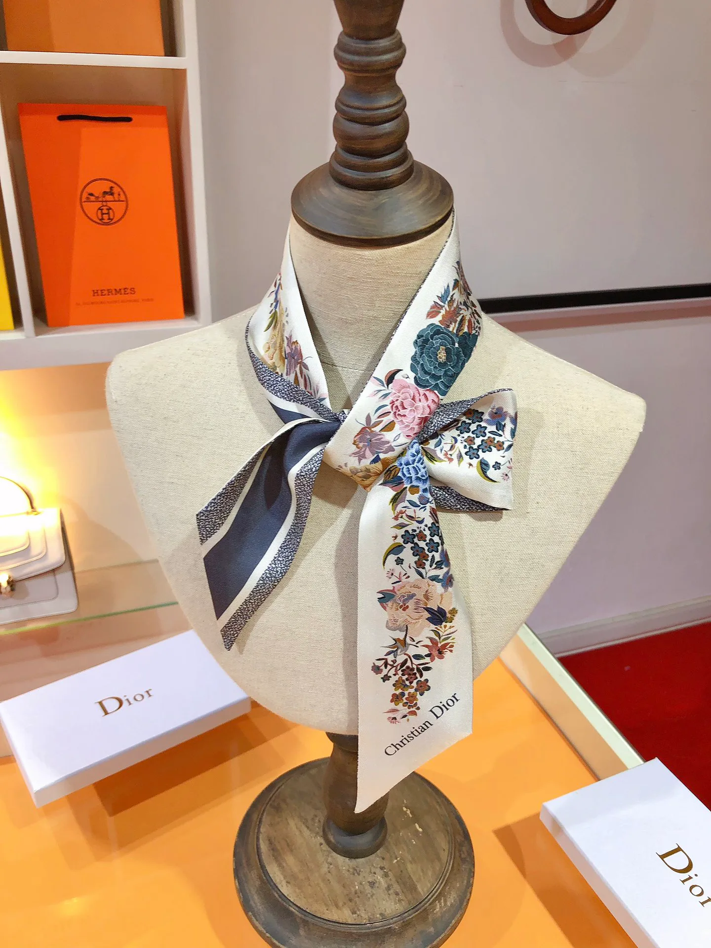 Бижутерия Christian Dior 12171933