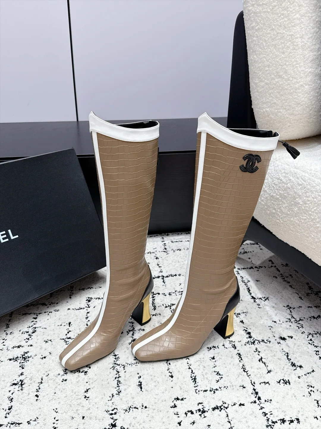 Сапоги Женские Chanel 18406508
