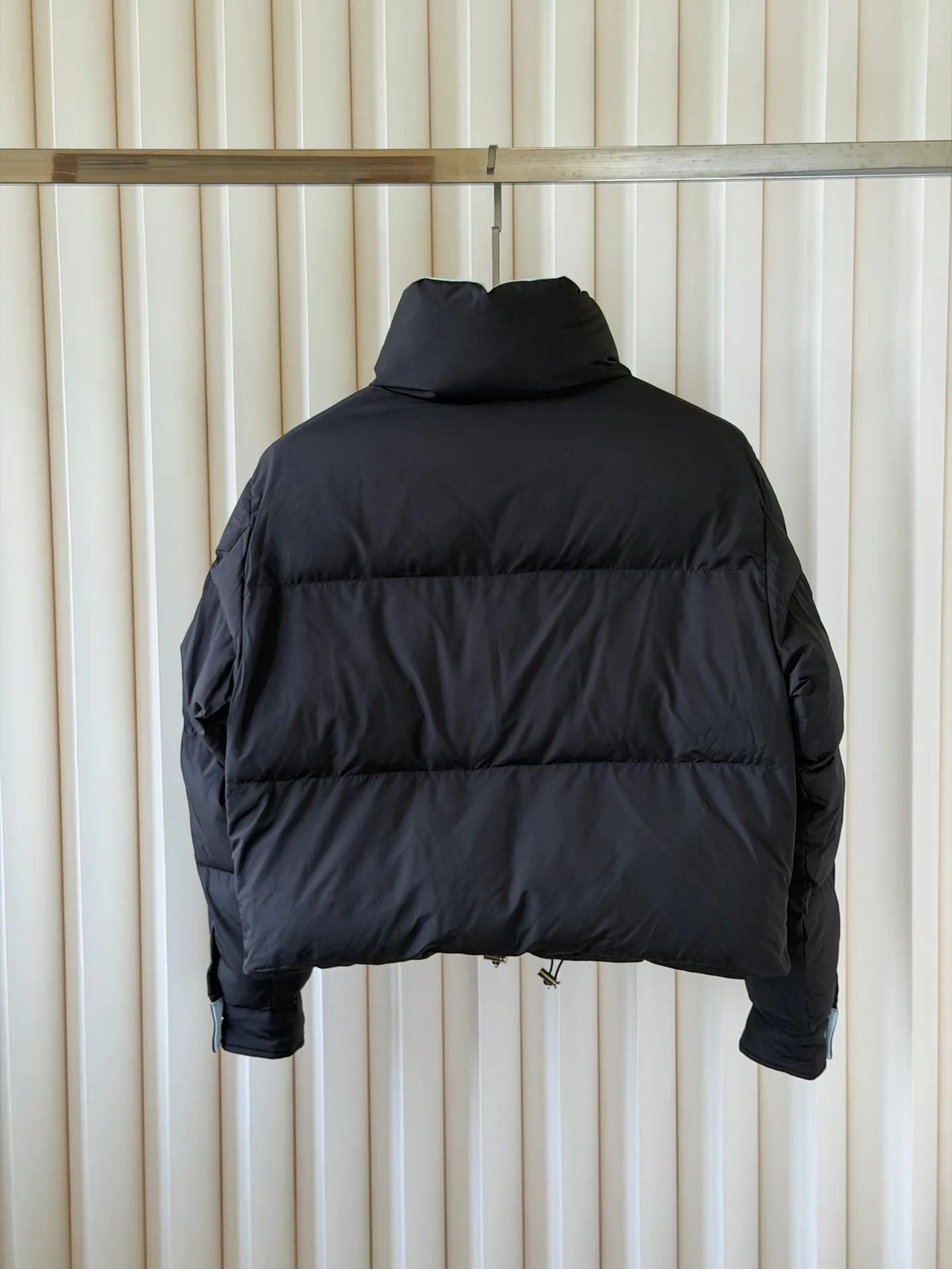 Куртки И Пуховики Женские Prada 18156821