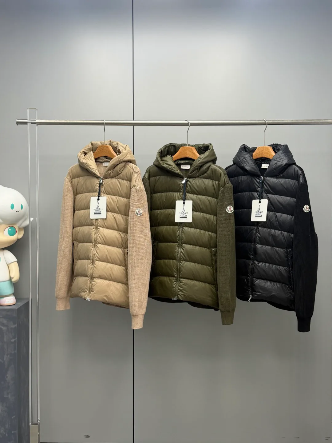 Куртки И Пуховики Женские Moncler 18450485