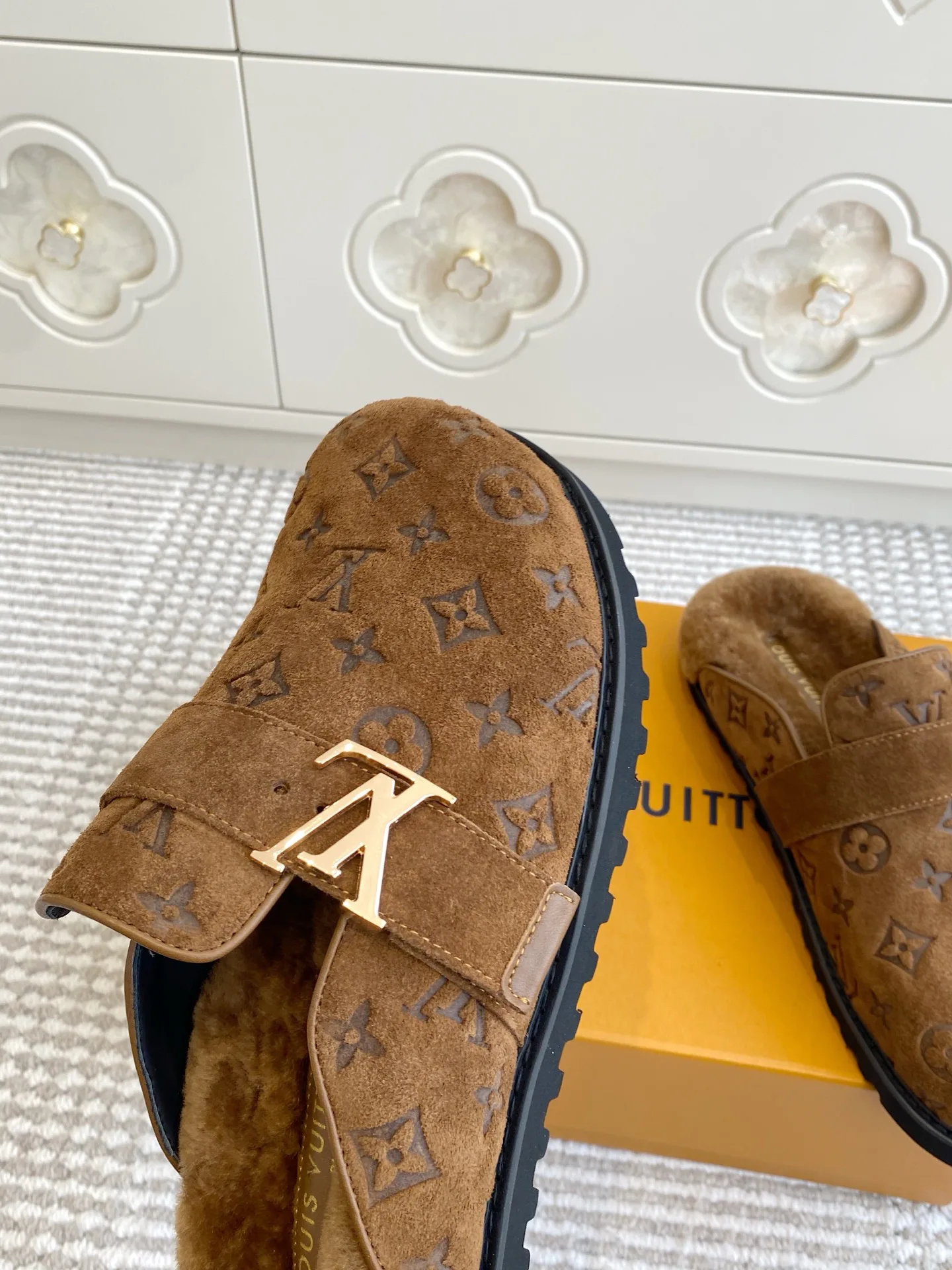 Мюли И Сабо Женские Louis Vuitton 304127