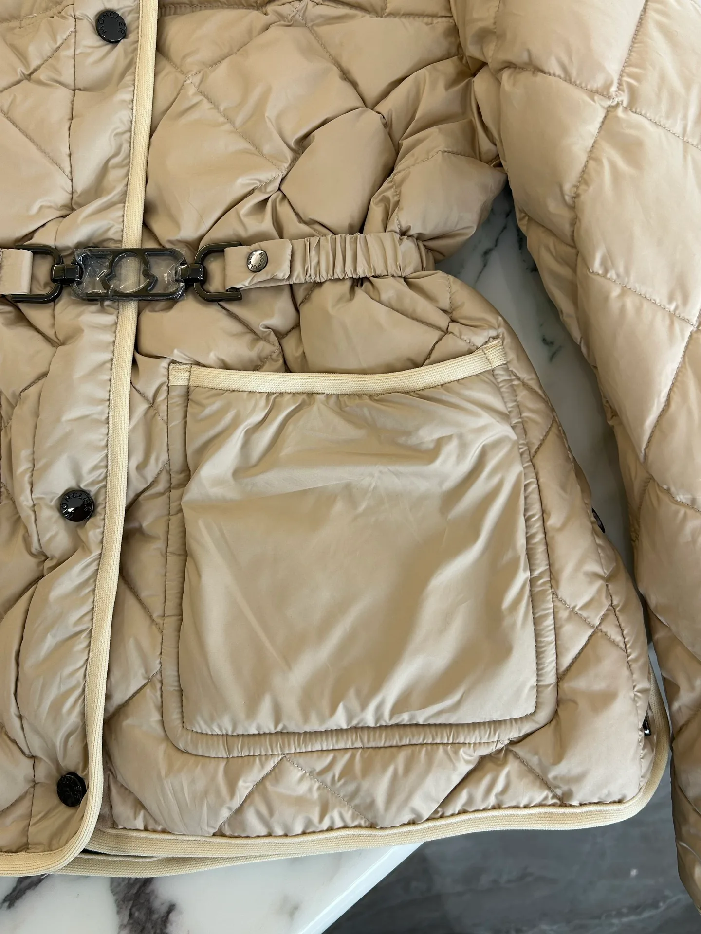 Куртки И Пуховики Мужские Moncler 18231453