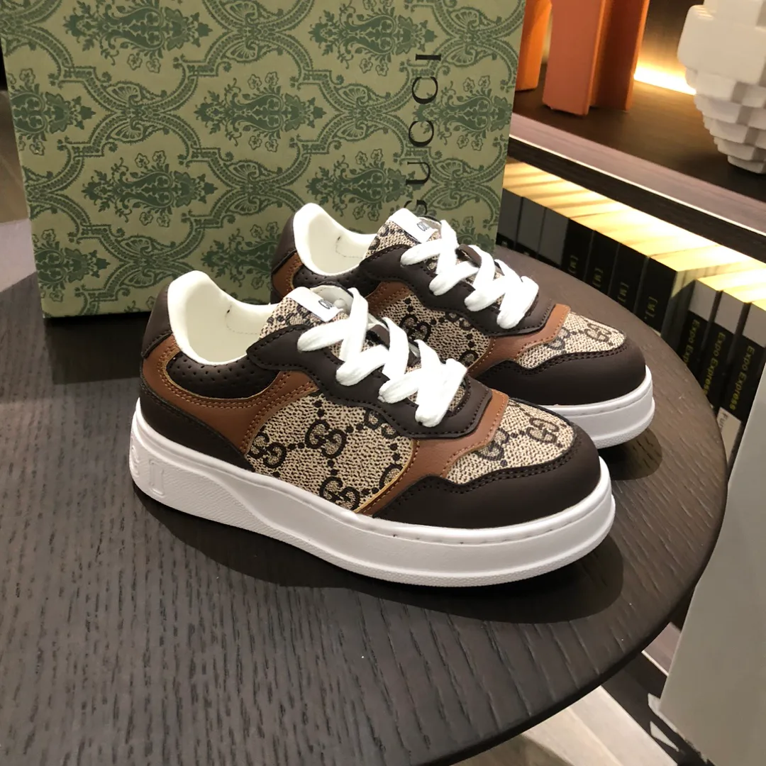 Кроссовки Женские Gucci 18445136