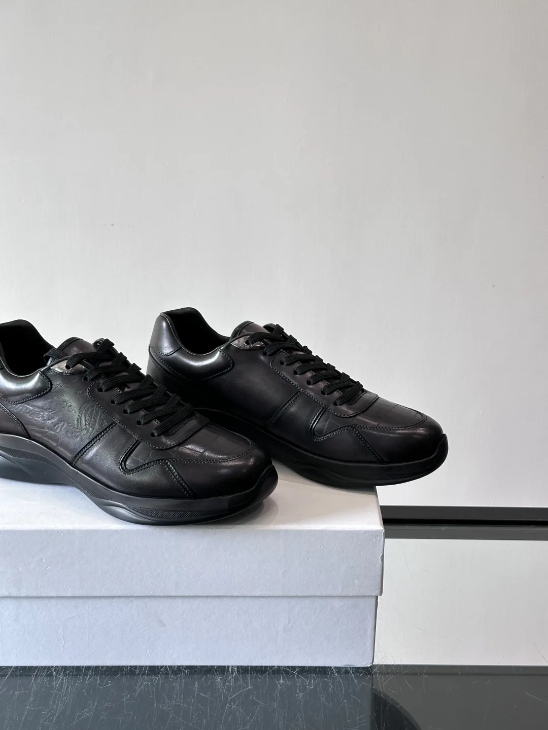 Кроссовки Мужские Berluti 13453018